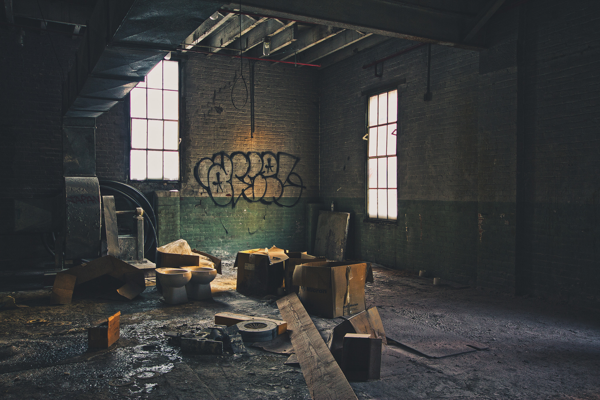 Canon EOS 60D + Sigma 10-20mm F4-5.6 EX DC HSM sample photo. Dangerous substance organization photography