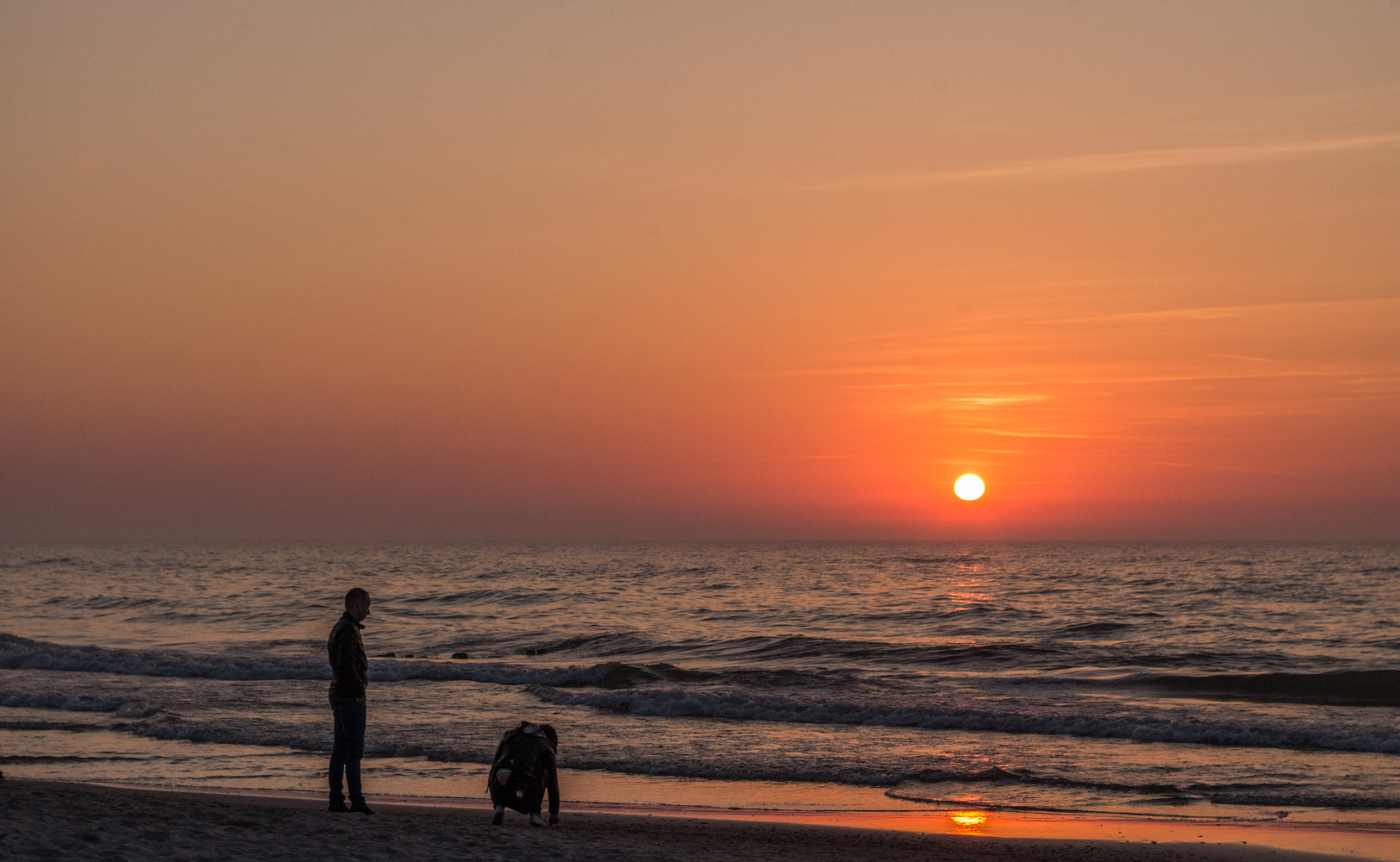 Pentax smc DA 18-55mm F3.5-5.6 AL WR sample photo. Sunrise photography