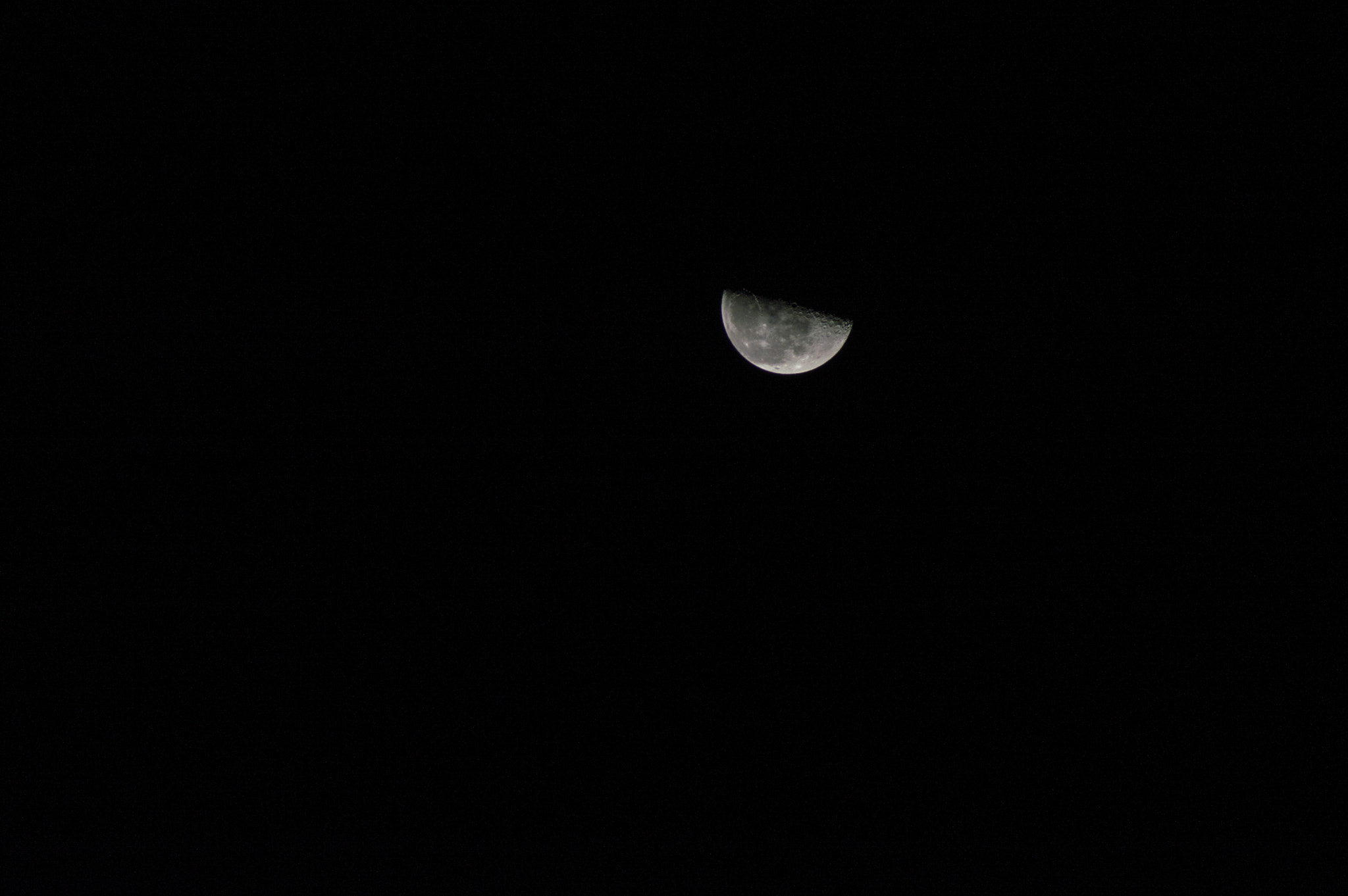 Nikon D3200 sample photo. Moon is hiding. photography