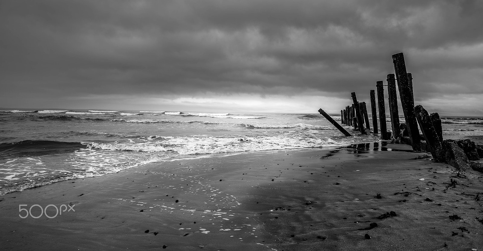 Tamron SP 15-30mm F2.8 Di VC USD sample photo. Silent beach photography