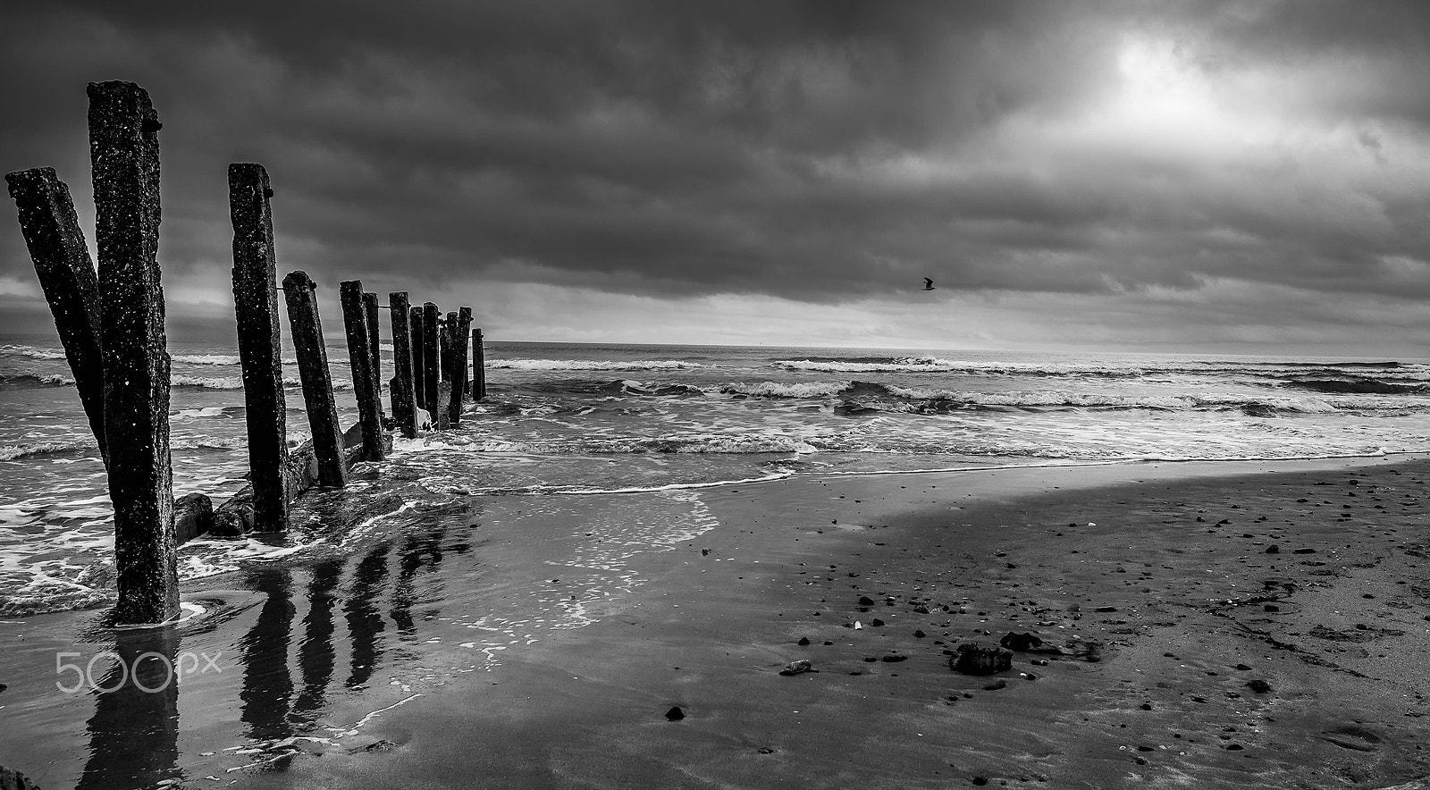 Tamron SP 15-30mm F2.8 Di VC USD sample photo. Silent beach photography
