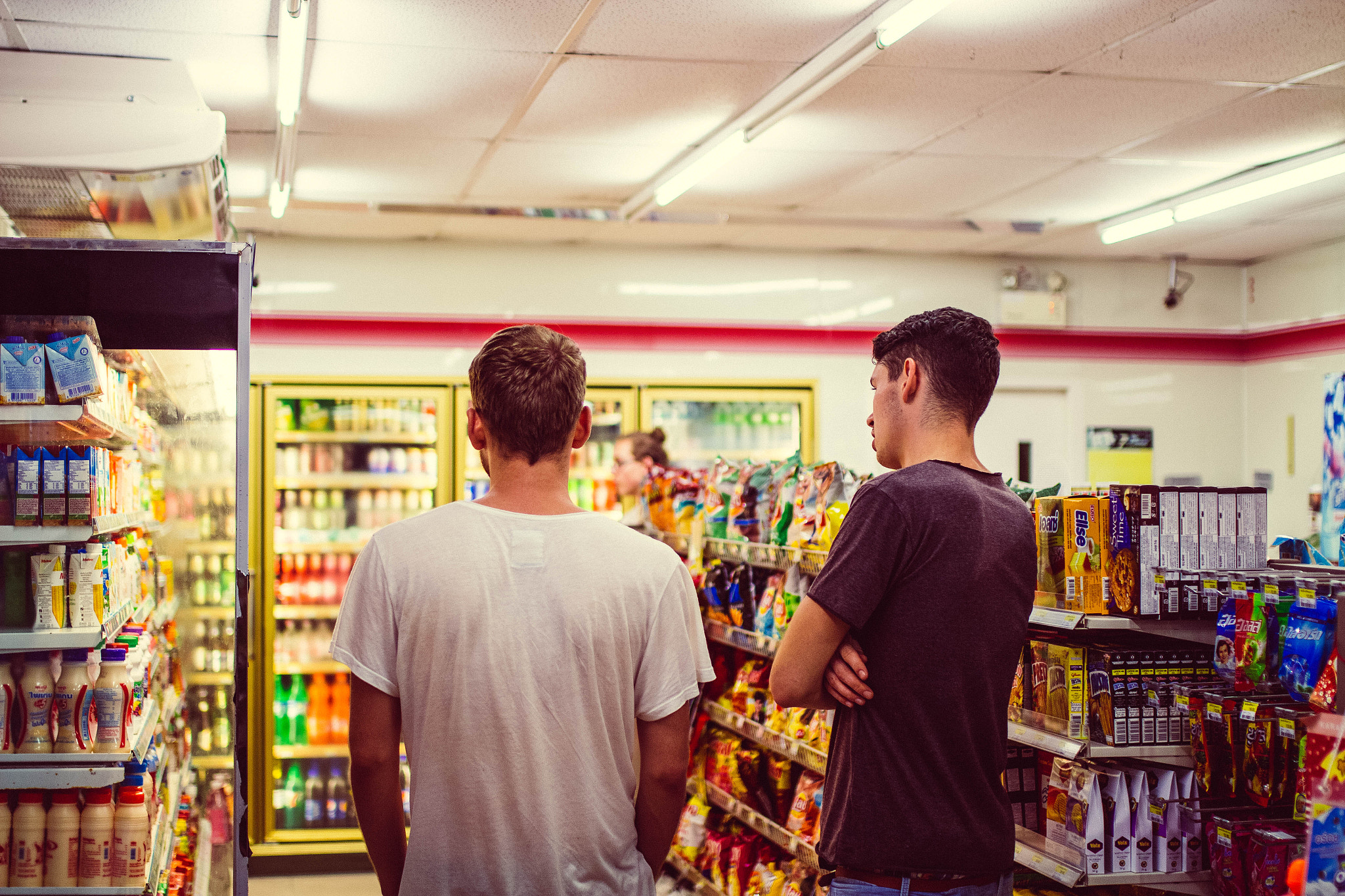 Canon EOS 700D (EOS Rebel T5i / EOS Kiss X7i) sample photo. Supermarket photography