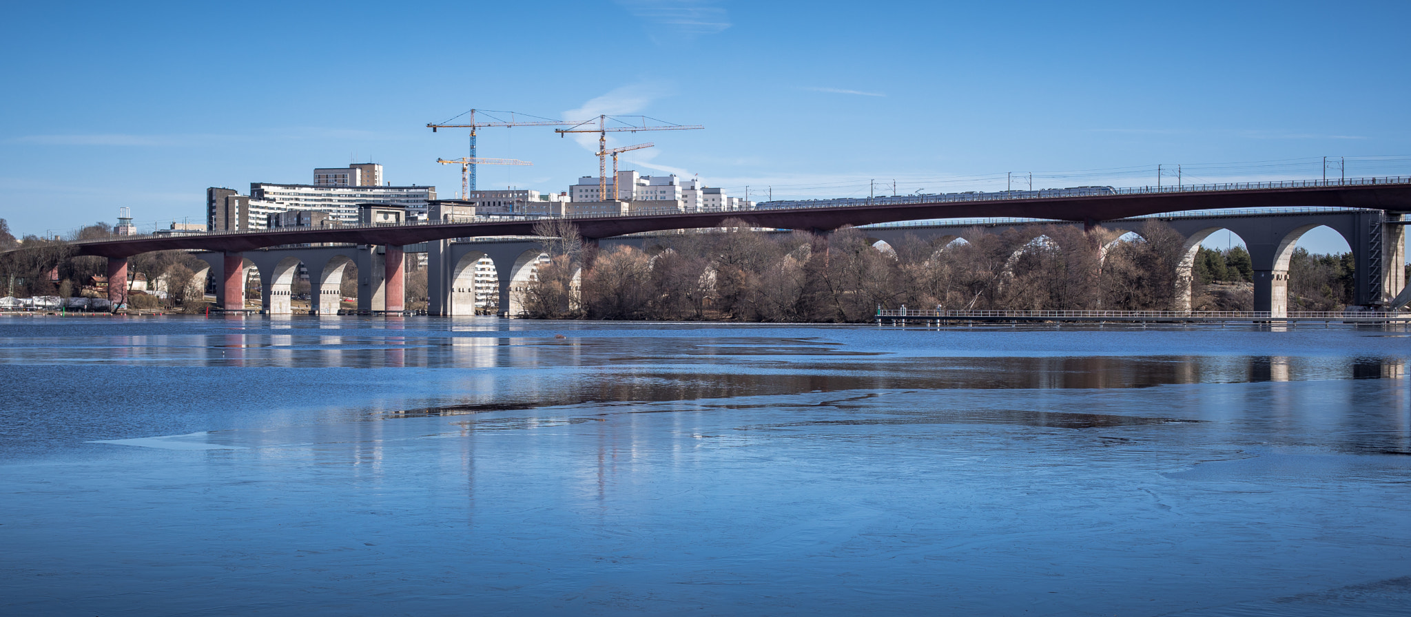 Canon EF 50mm F1.4 USM sample photo. Årsta bridge photography