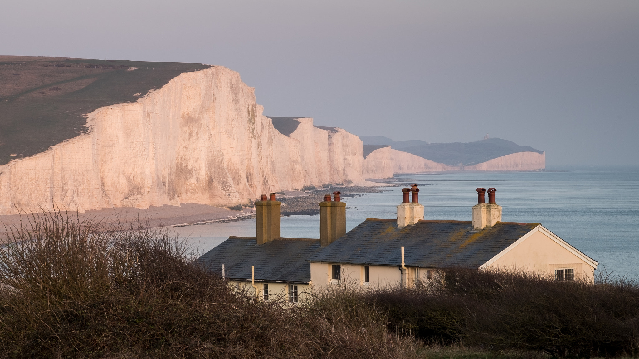 Fujifilm X-T1 + Fujifilm XF 60mm F2.4 R Macro sample photo. Coastguard cottages cuckmere haven photography