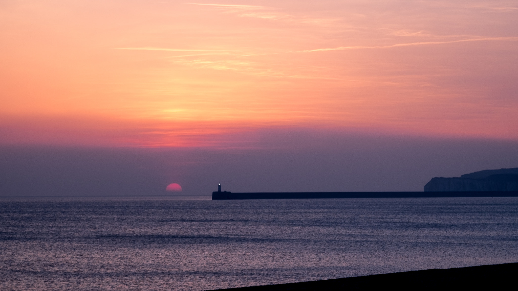 Fujifilm X-T1 sample photo. East pier of newhaven photography