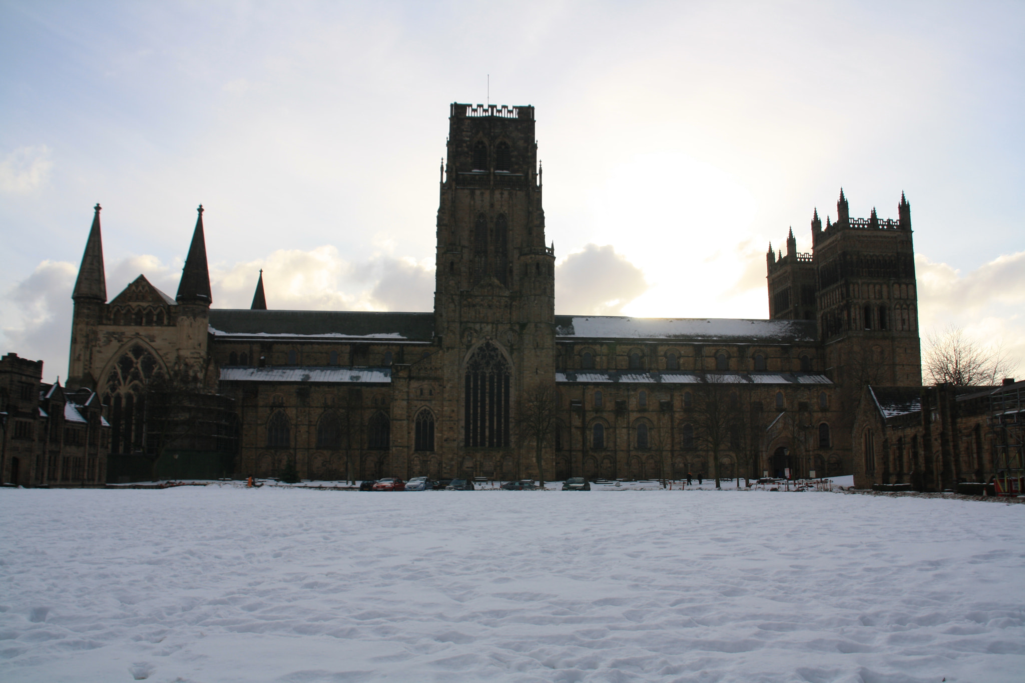 Canon EOS 1000D (EOS Digital Rebel XS / EOS Kiss F) sample photo. Durham cathedral photography