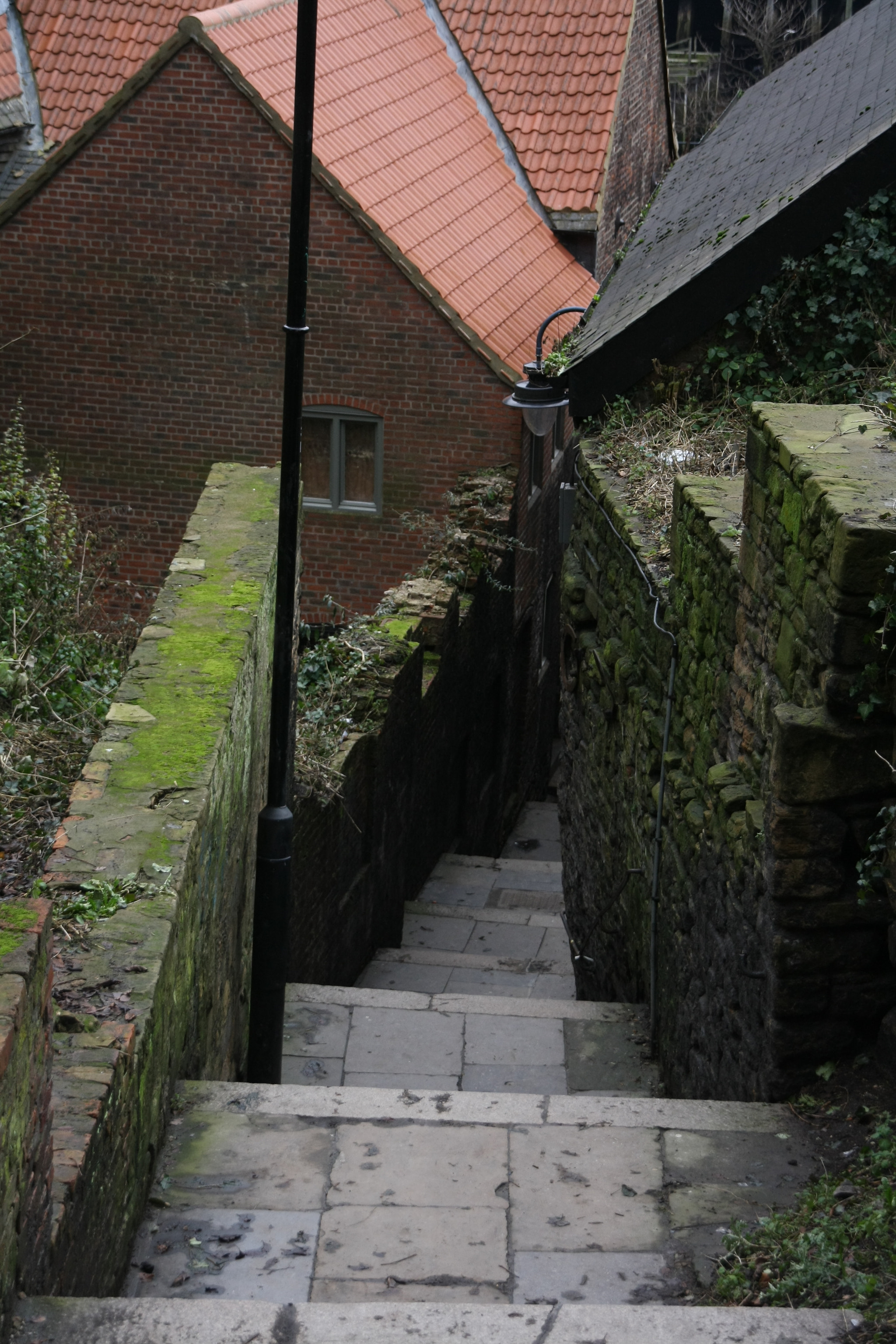 Sigma 18-200mm f/3.5-6.3 DC OS sample photo. Stairs photography