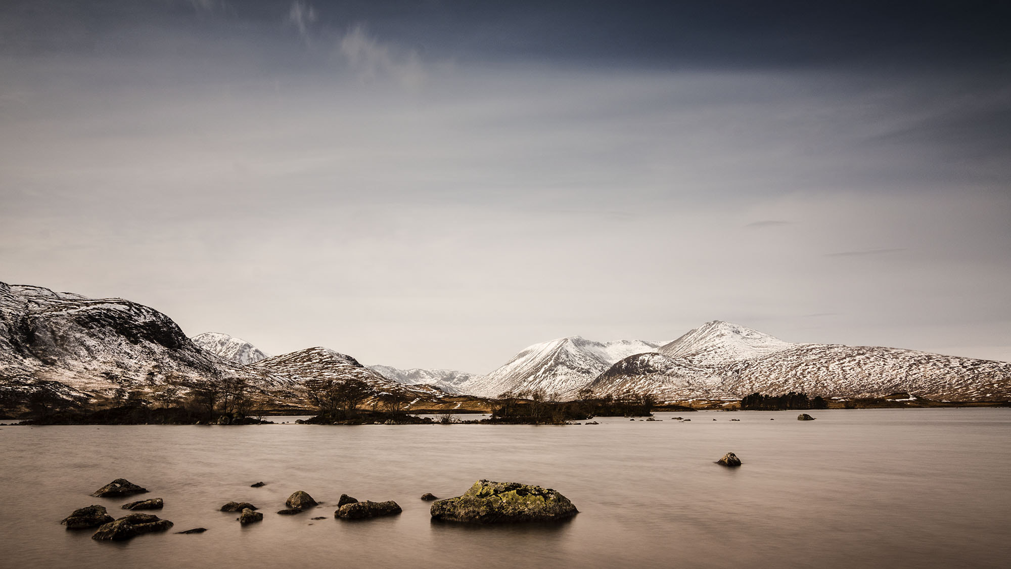 Tokina AT-X Pro 11-16mm F2.8 DX sample photo. Lochan na h-achlaise photography