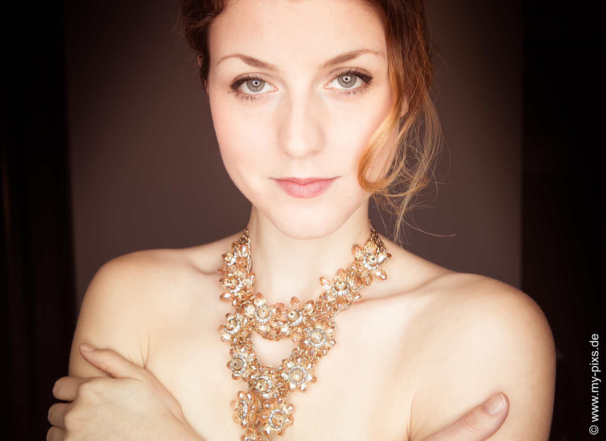 Canon EF 24-70mm F2.8L USM sample photo. Room 1220 with jenn photography