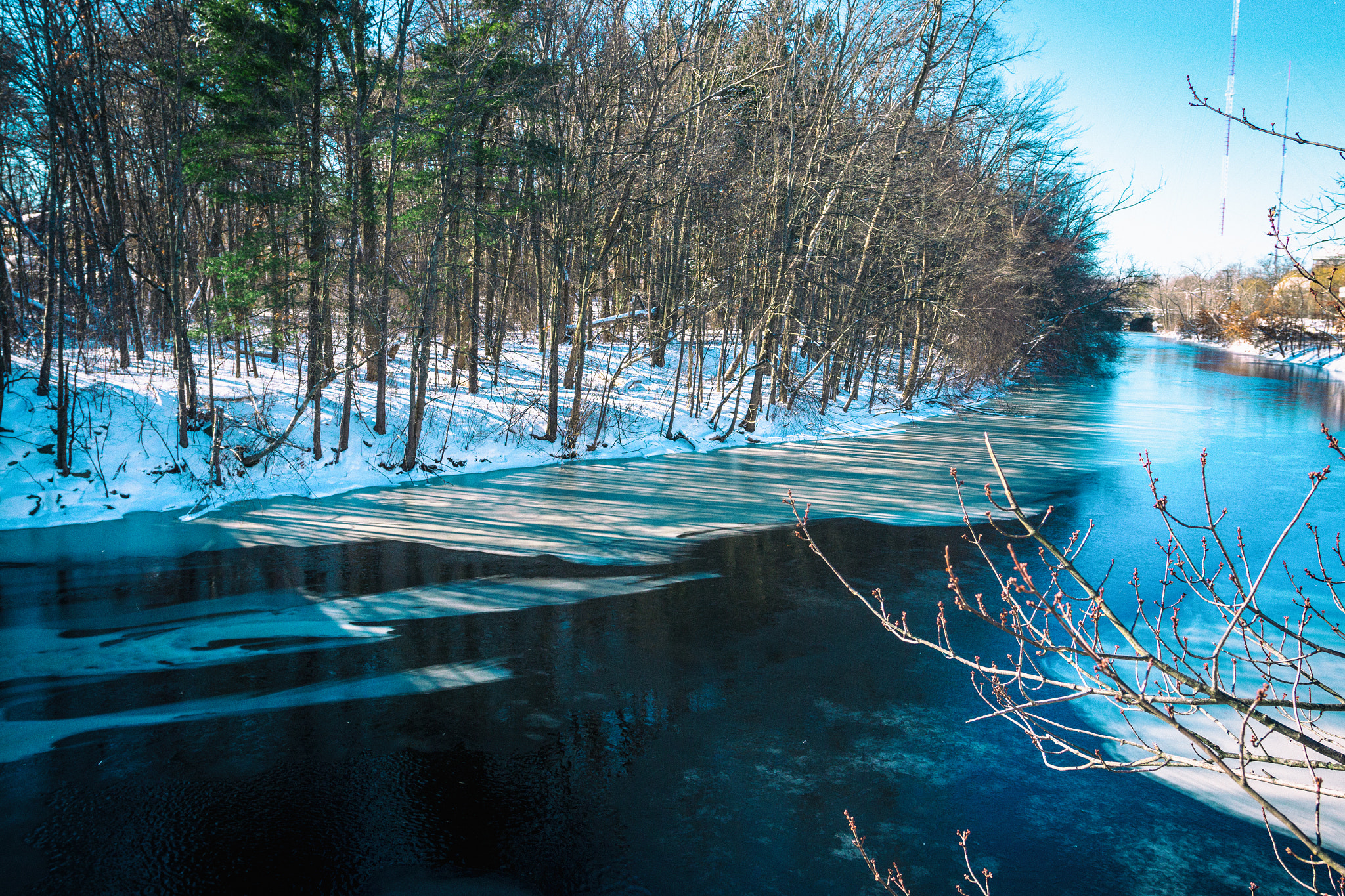 Canon EOS 70D + Canon EF 17-40mm F4L USM sample photo. Charles river reservation, needham, ma photography