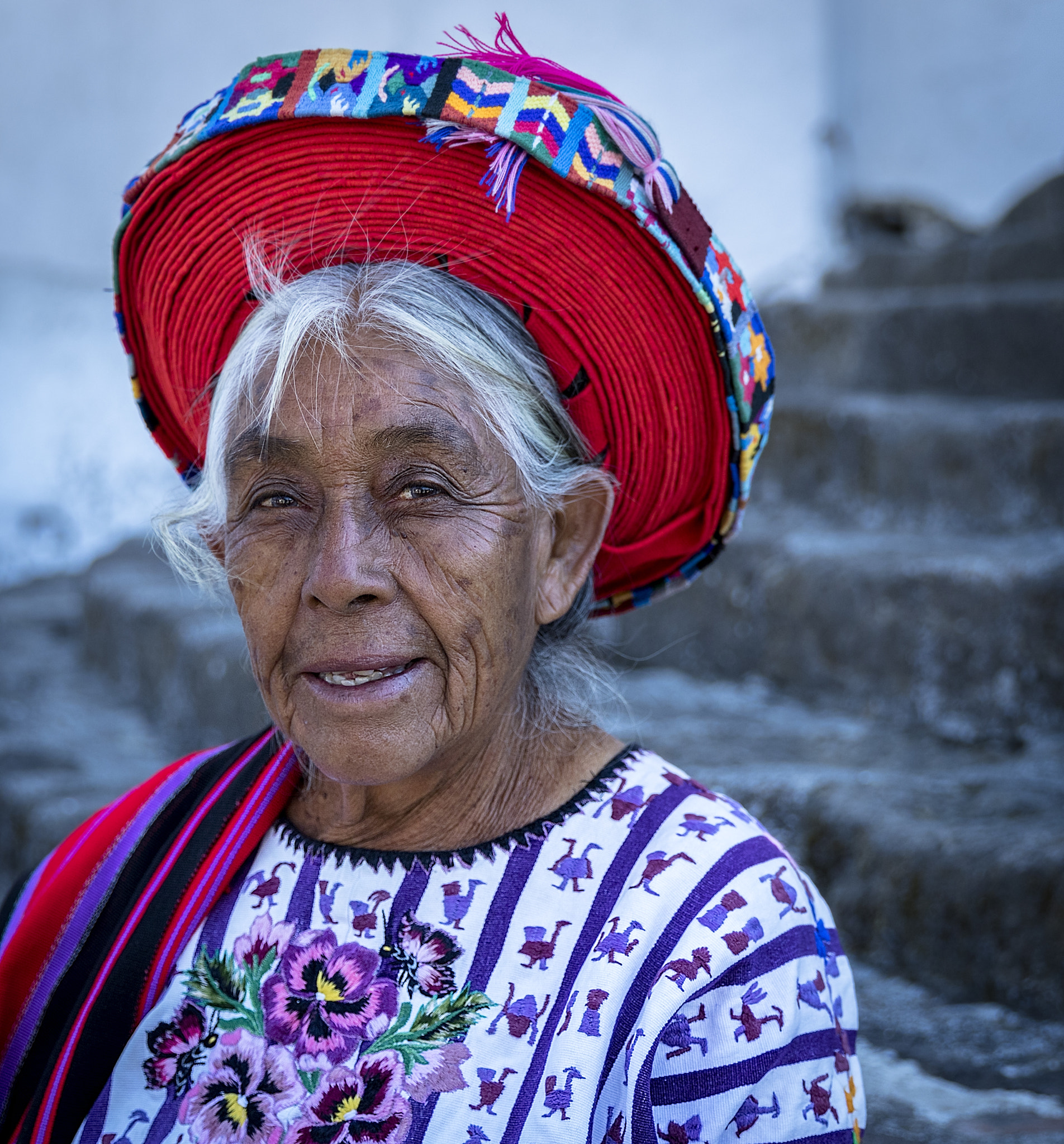 Canon EF 24-70mm F2.8L II USM sample photo. Mayan woman photography