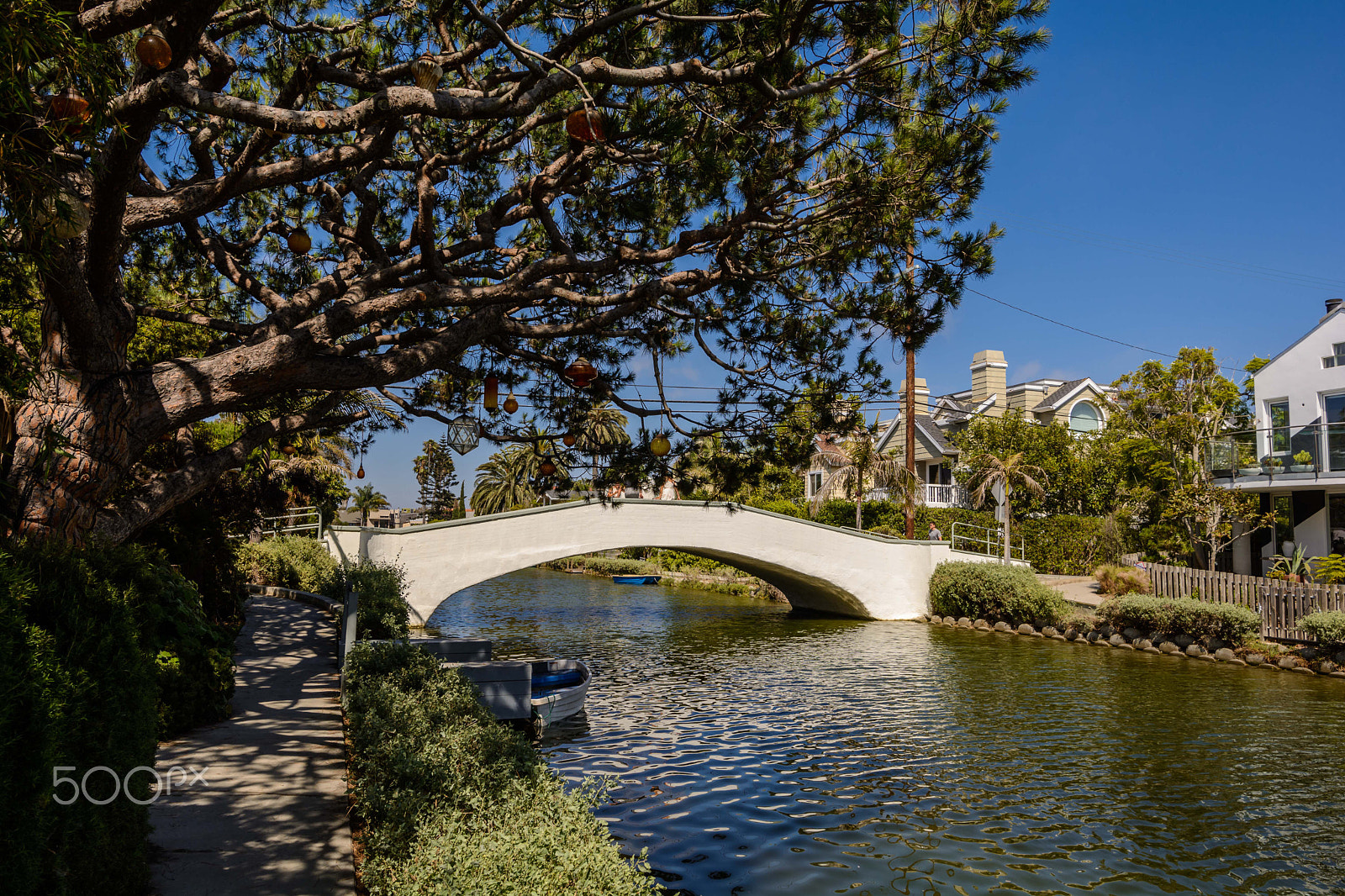 Nikon AF-S Nikkor 16-35mm F4G ED VR sample photo. The venice canals photography
