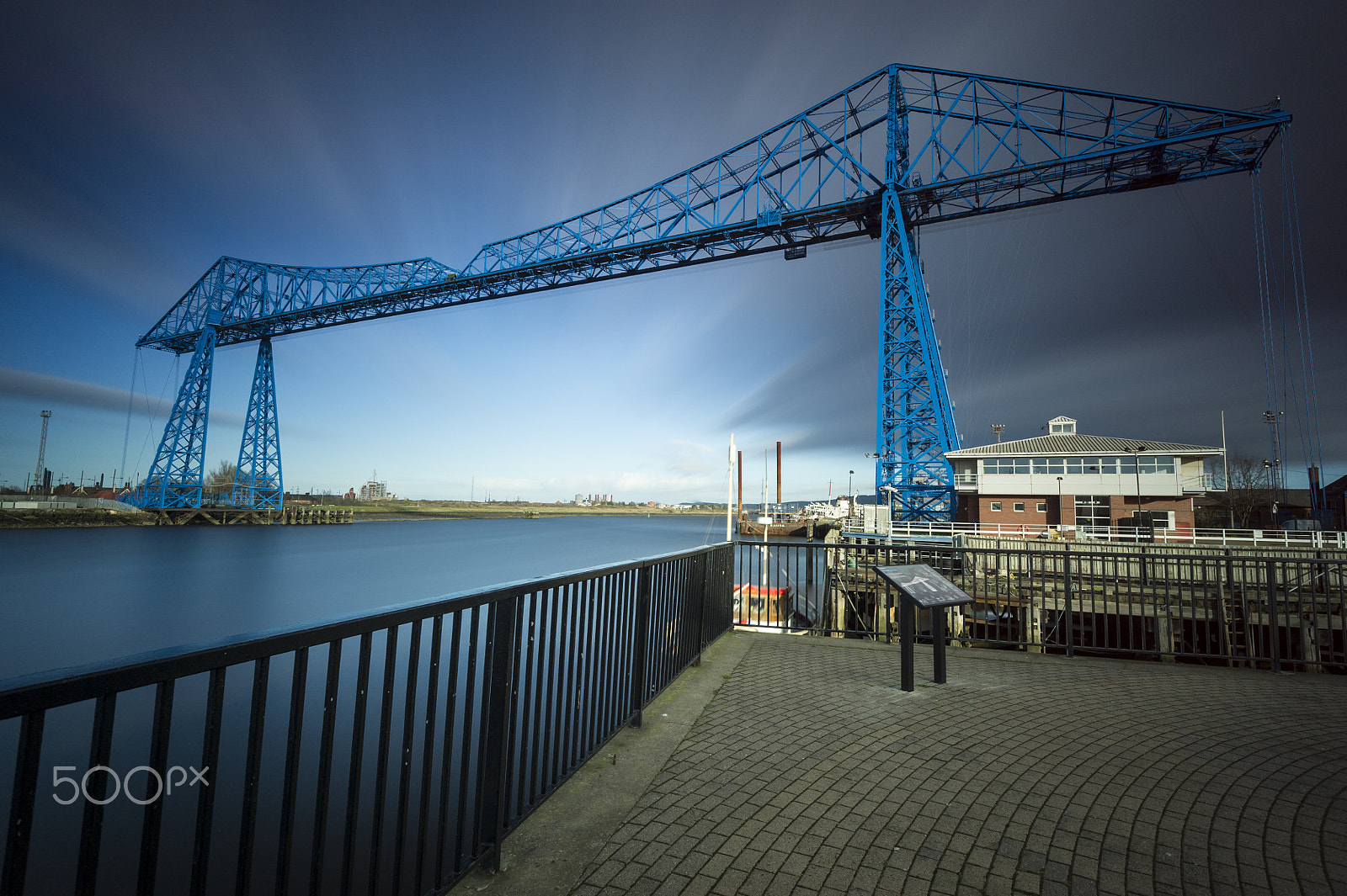 Nikon D3S + Nikon AF-S Nikkor 16-35mm F4G ED VR sample photo. Transporter bridge blurred photography