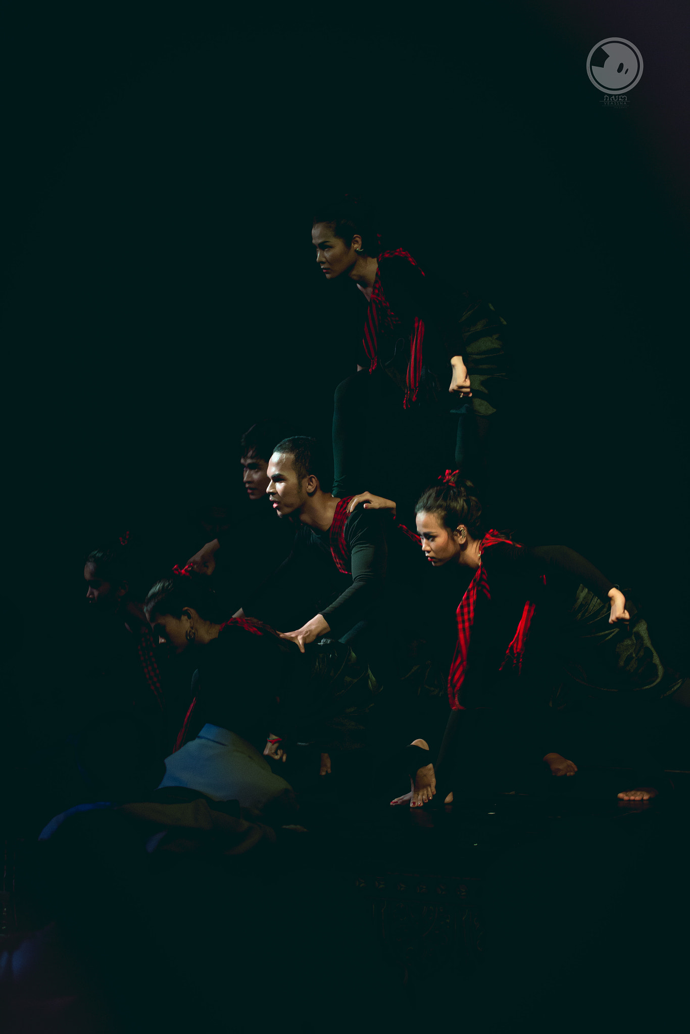 Sigma 70-200mm F2.8 EX DG OS HSM sample photo. Sophea's choreography "kdey sromai dance" photography