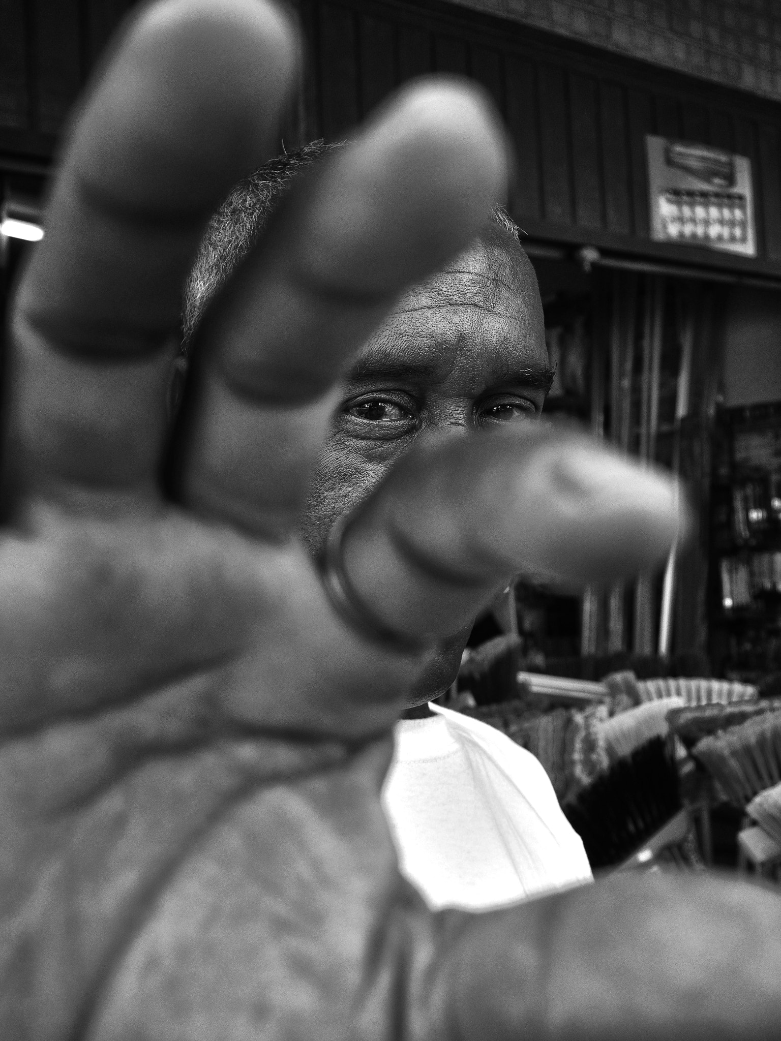Olympus OM-D E-M5 sample photo. Odair campinas por acaso. photography