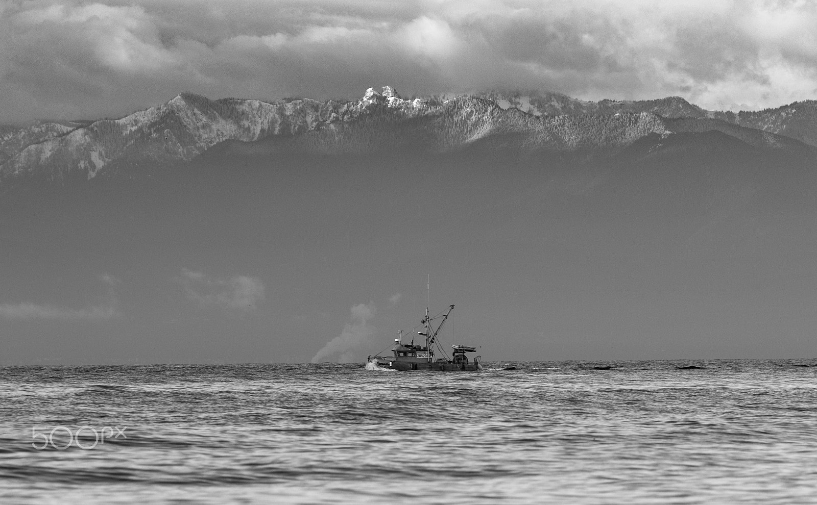 Canon EF 70-200mm F2.8L IS USM sample photo. Gone fishing photography