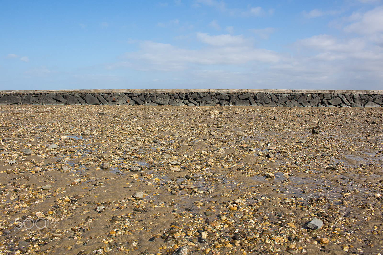 Canon EOS 100D (EOS Rebel SL1 / EOS Kiss X7) sample photo. Over the seaside photography