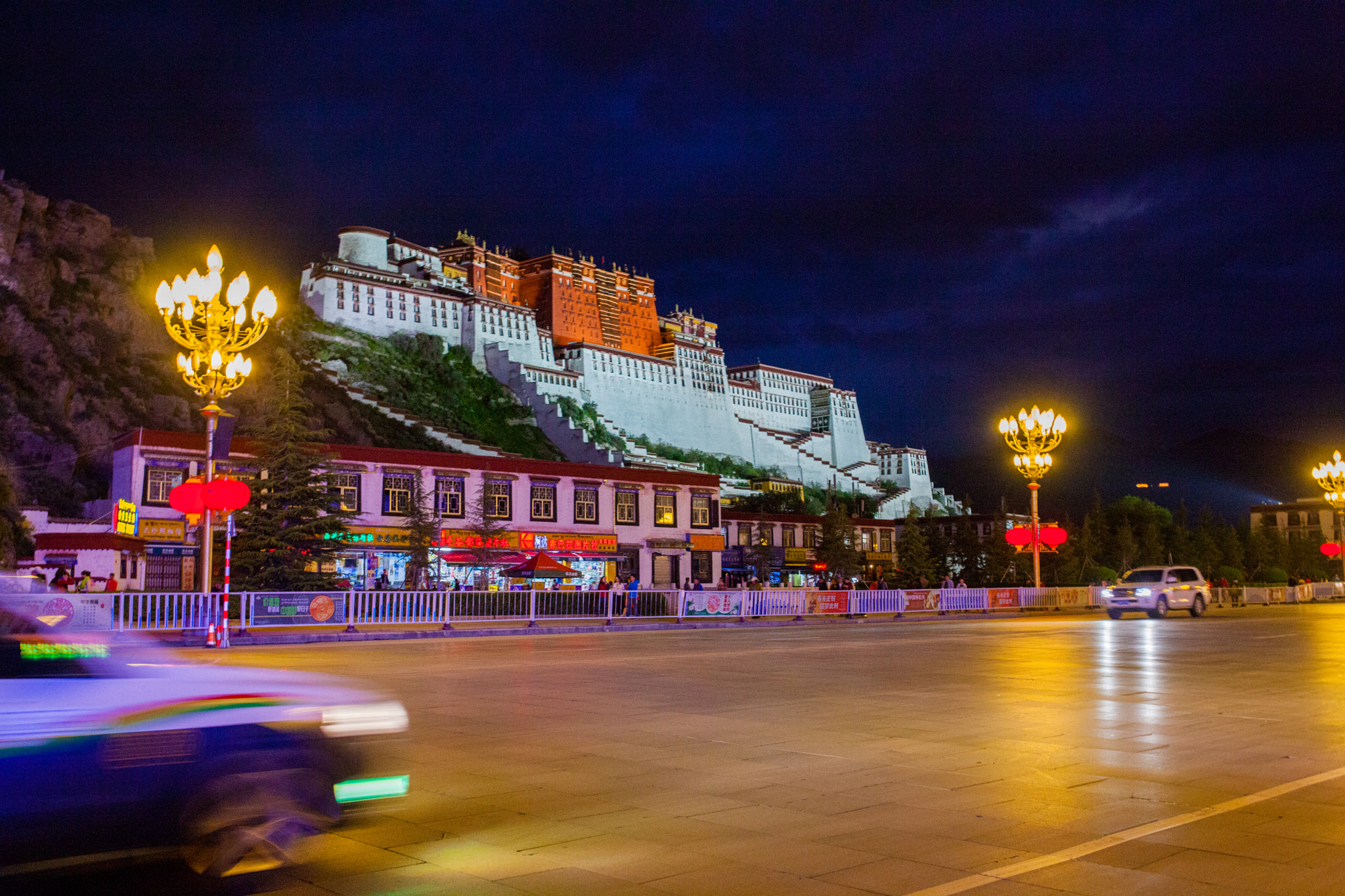 Sigma 35mm F1.4 DG HSM Art sample photo. Tibet photography