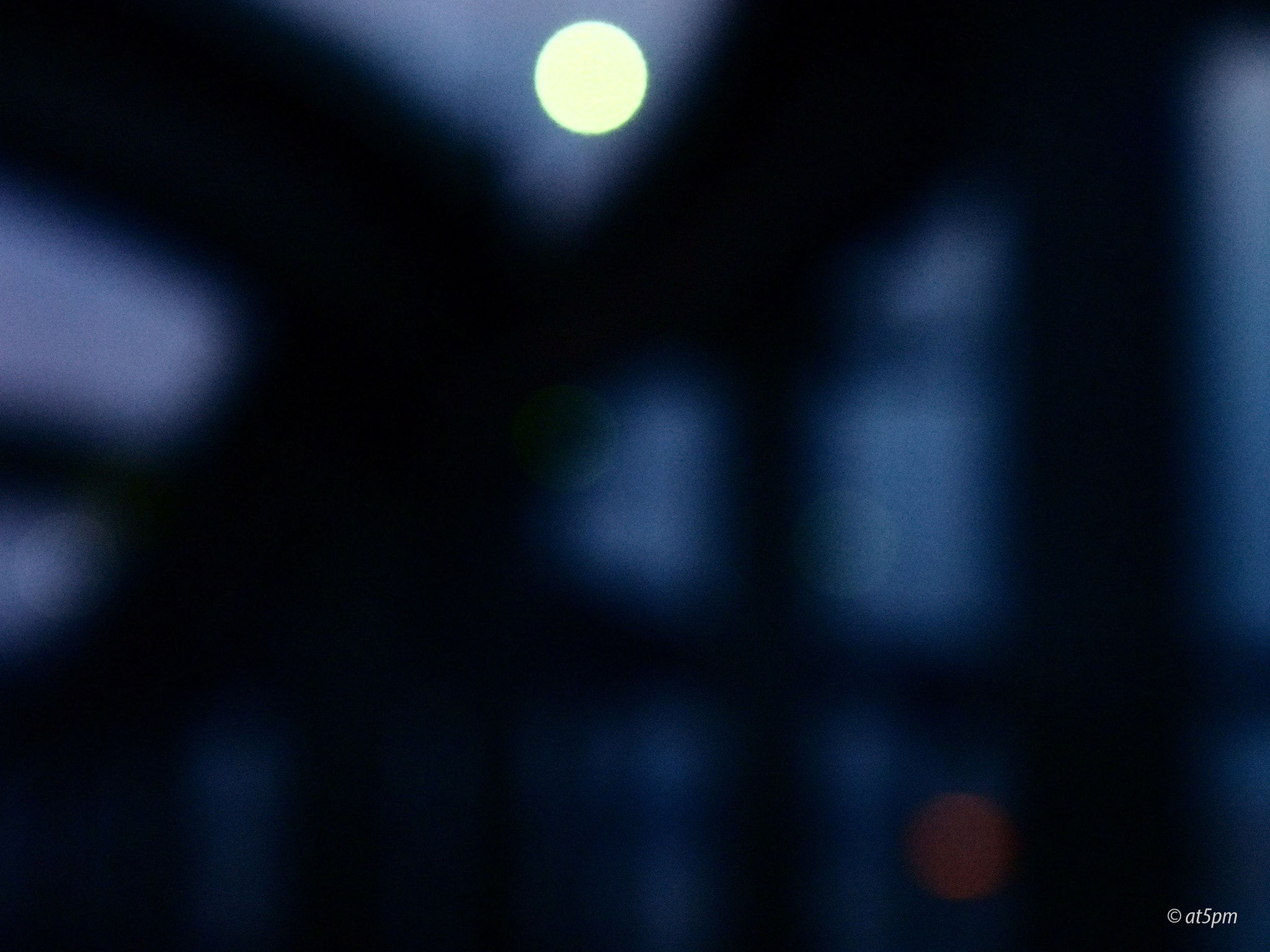 Olympus OM-D E-M5 sample photo. 빛 (the light) photography