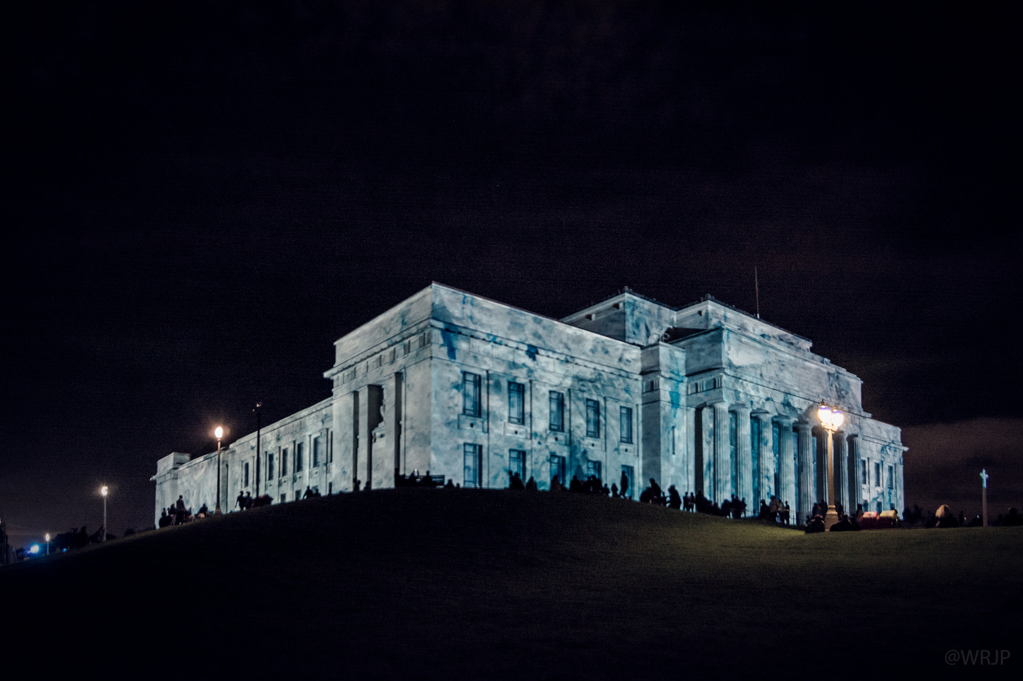 Nikon D7100 + Tokina AT-X Pro 11-16mm F2.8 DX II sample photo. Auckland museum antarctic photography