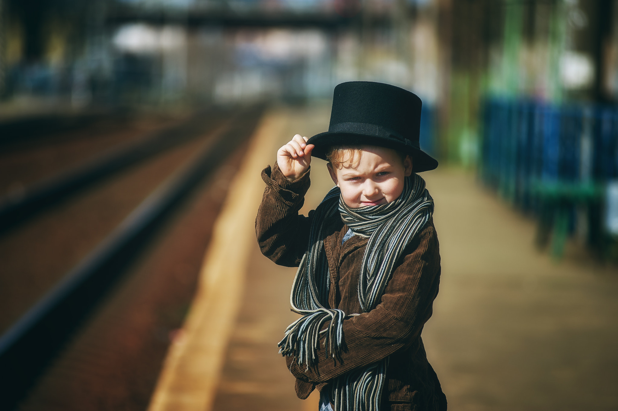 Nikon AF Zoom-Nikkor 80-200mm f/2.8D ED sample photo. Stylish retro portrait of a boy in the cylinder photography