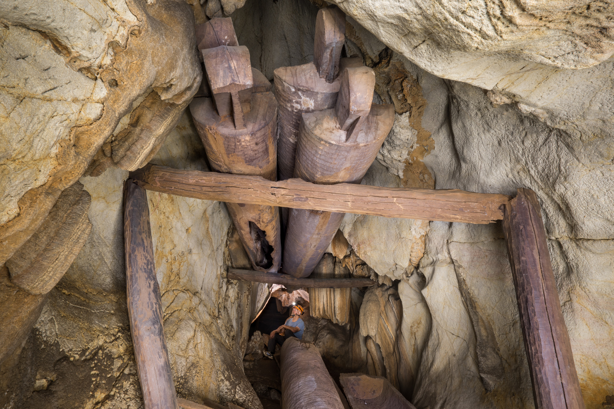 Sony a7R + Sony Vario-Tessar T* FE 16-35mm F4 ZA OSS sample photo. Prehistoric coffin cave photography