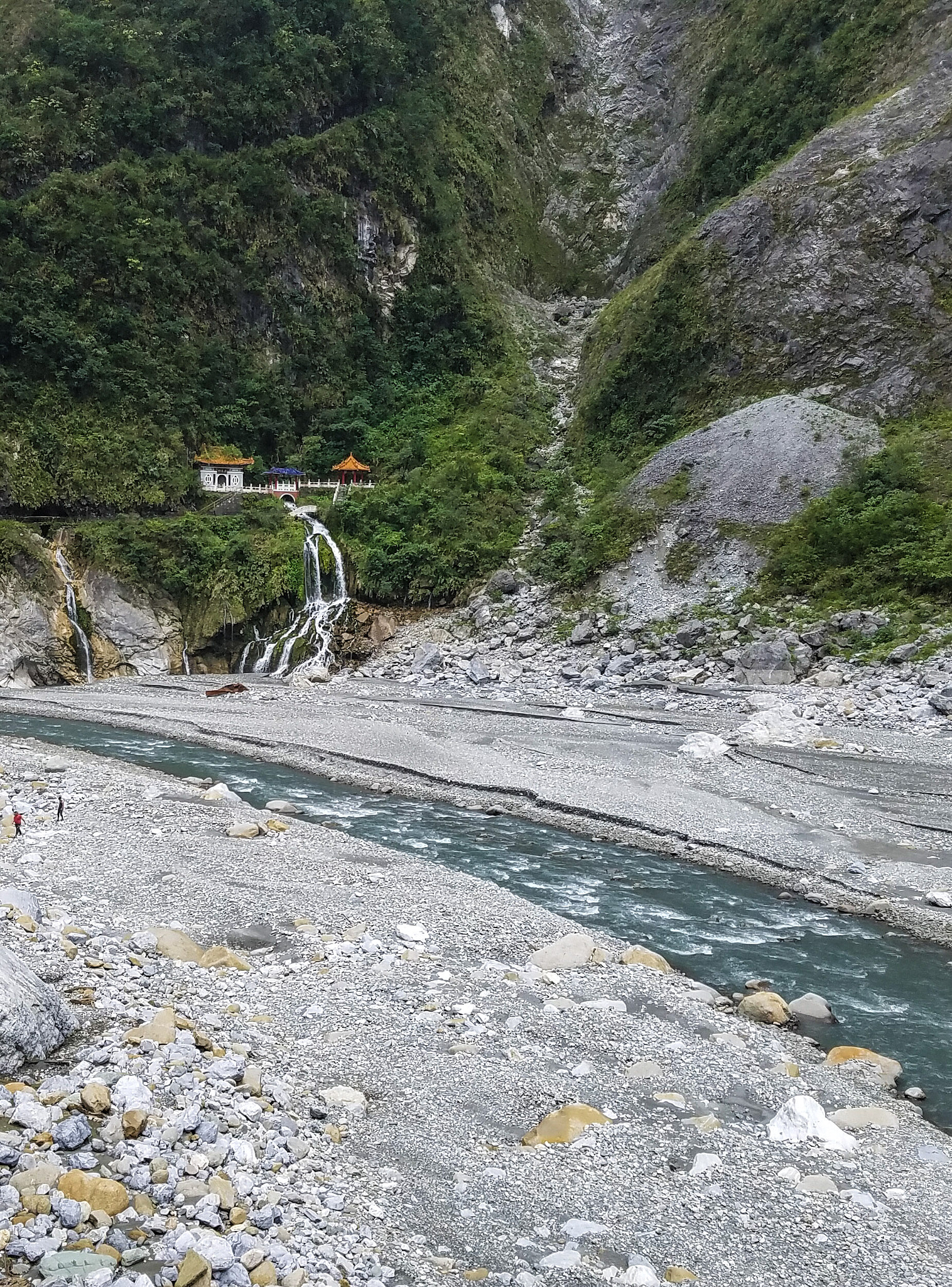 Samsung Galaxy S7 sample photo. Taroko spring shrine  photography