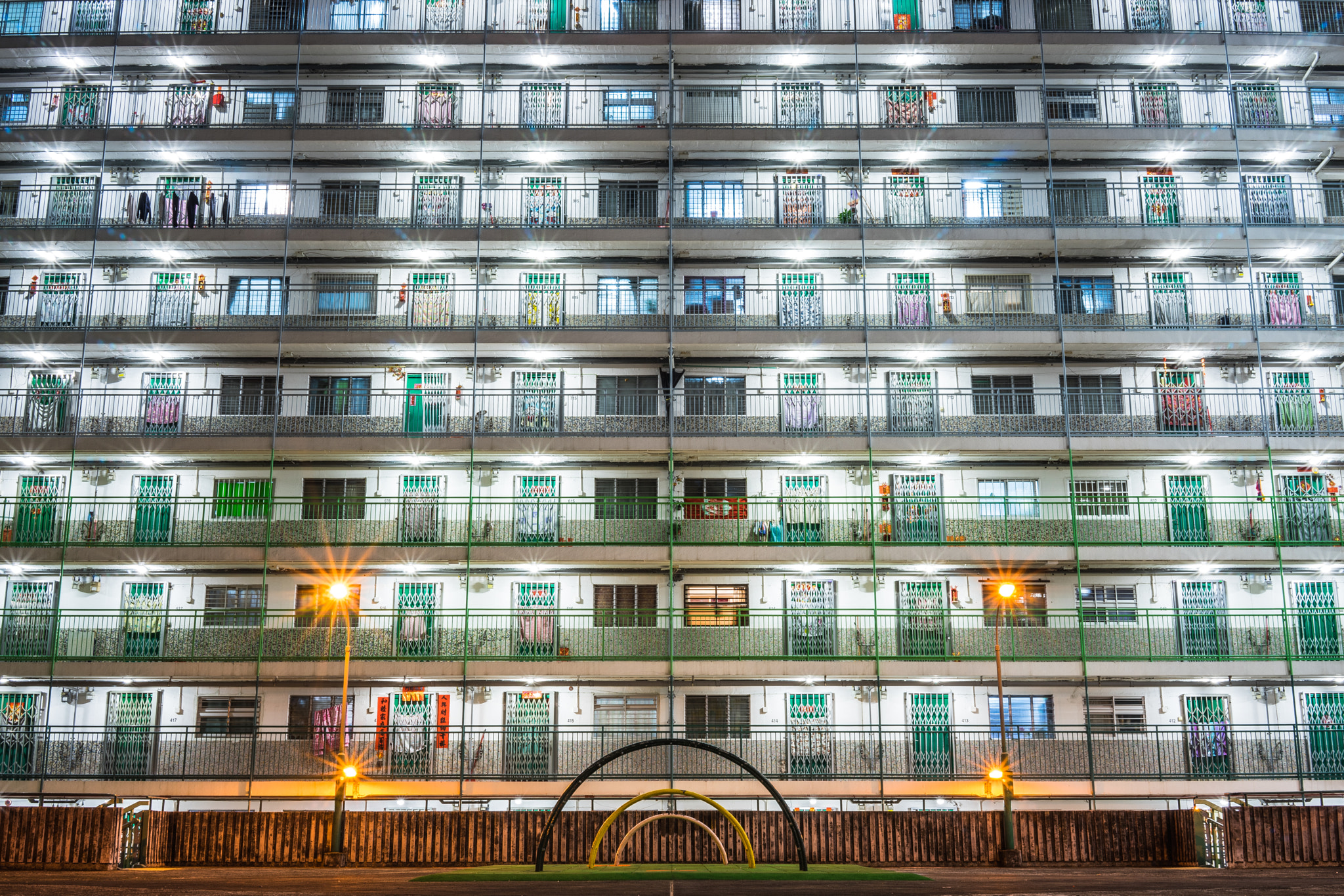 Sony Sonnar T* FE 35mm F2.8 ZA sample photo. Nam shan estate, hong kong photography