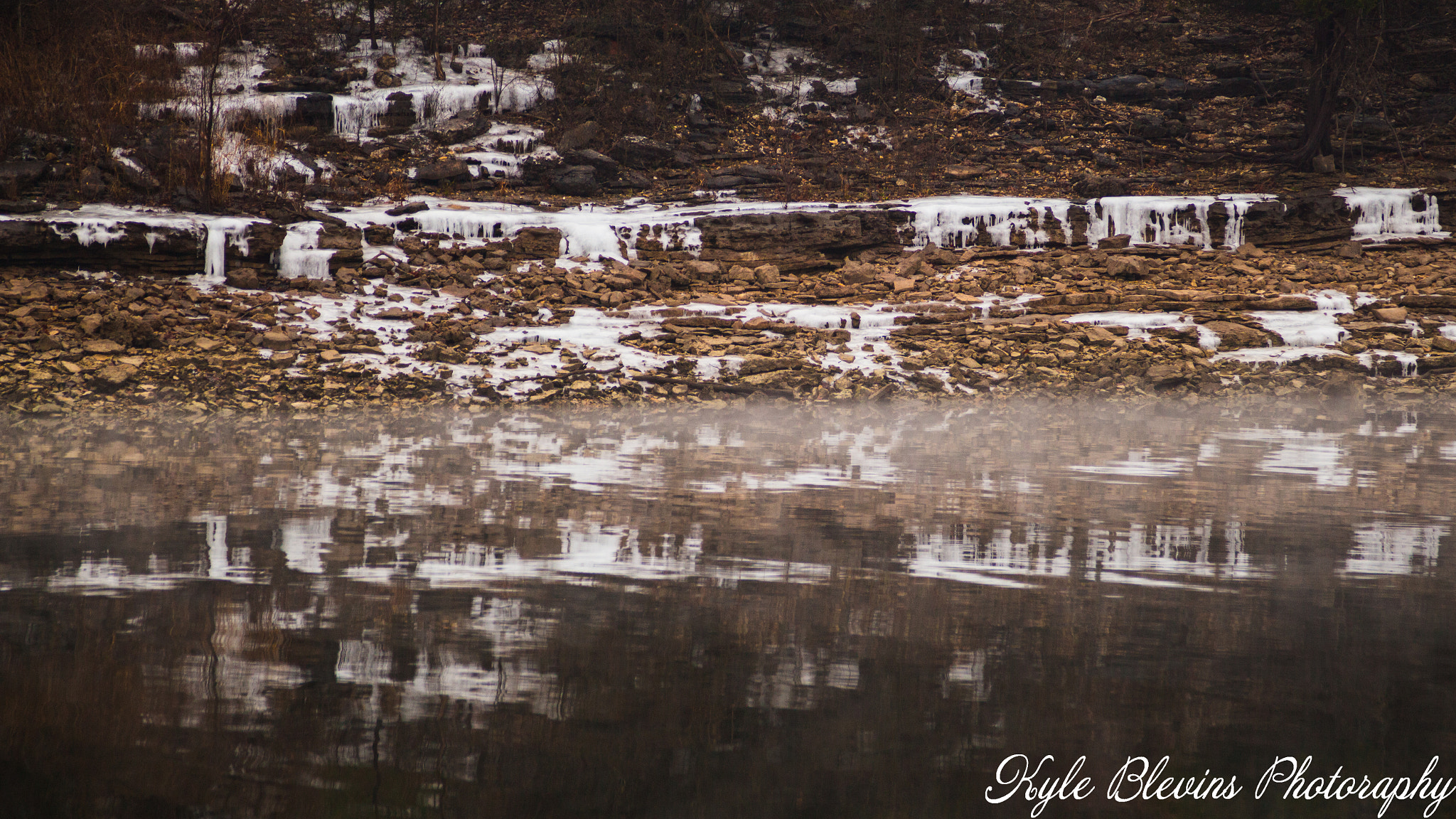 Canon EOS 700D (EOS Rebel T5i / EOS Kiss X7i) sample photo. Snowy fog photography