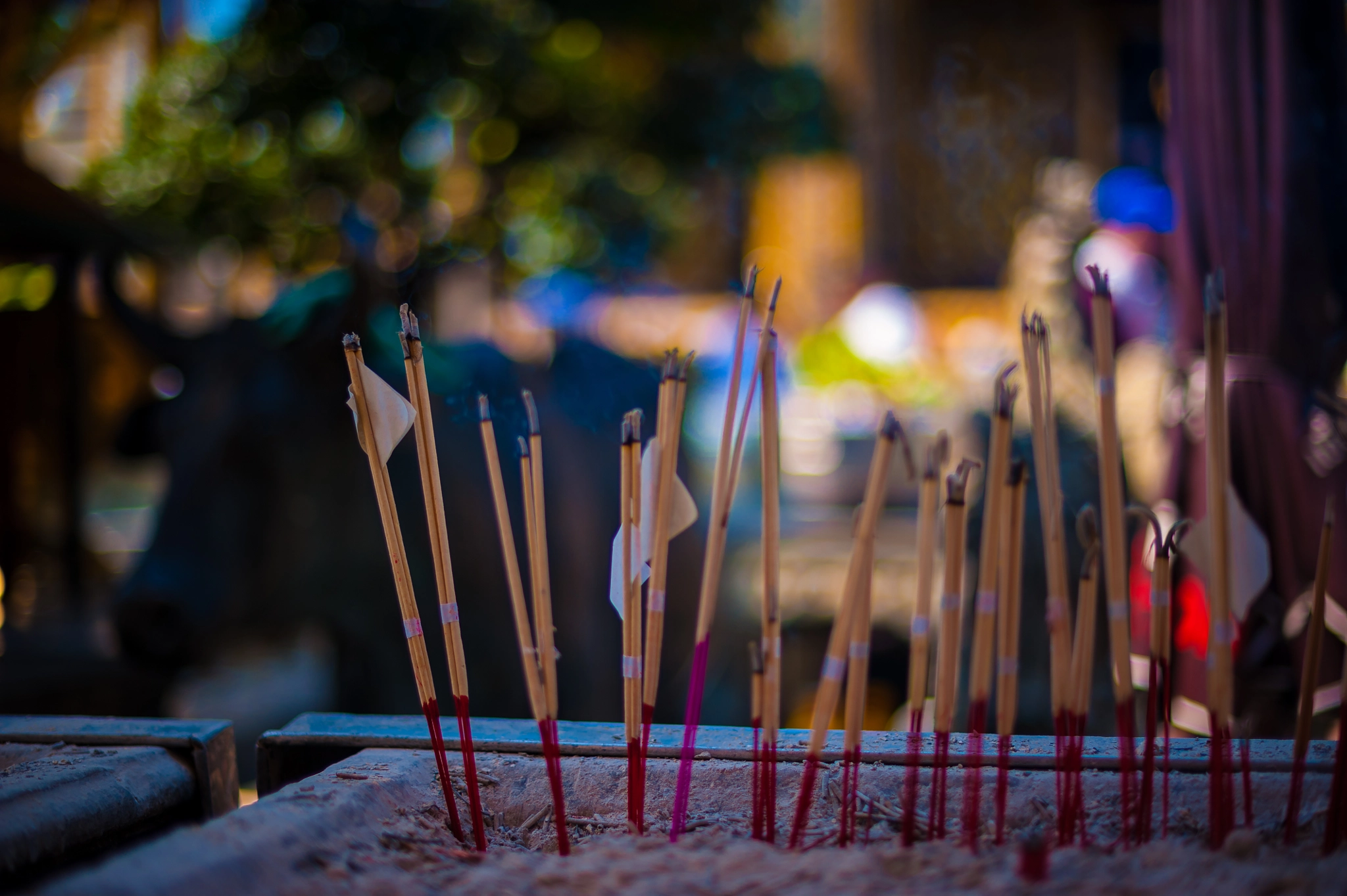 Nikon D700 + Nikon AF-S Nikkor 50mm F1.4G sample photo. Thailand bangkok photography