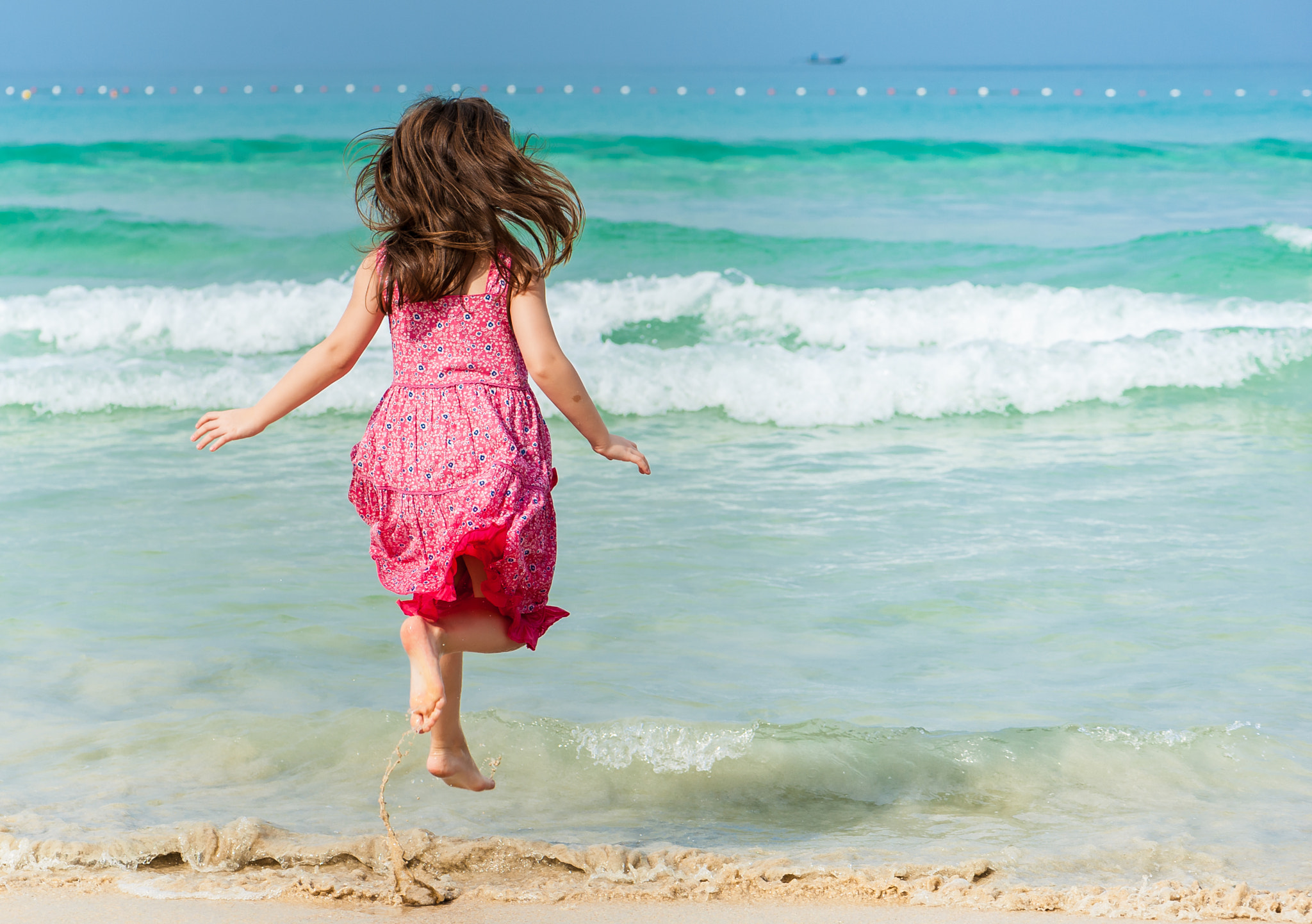 Nikon AF-S Micro-Nikkor 105mm F2.8G IF-ED VR sample photo. Kata beach phuket photography
