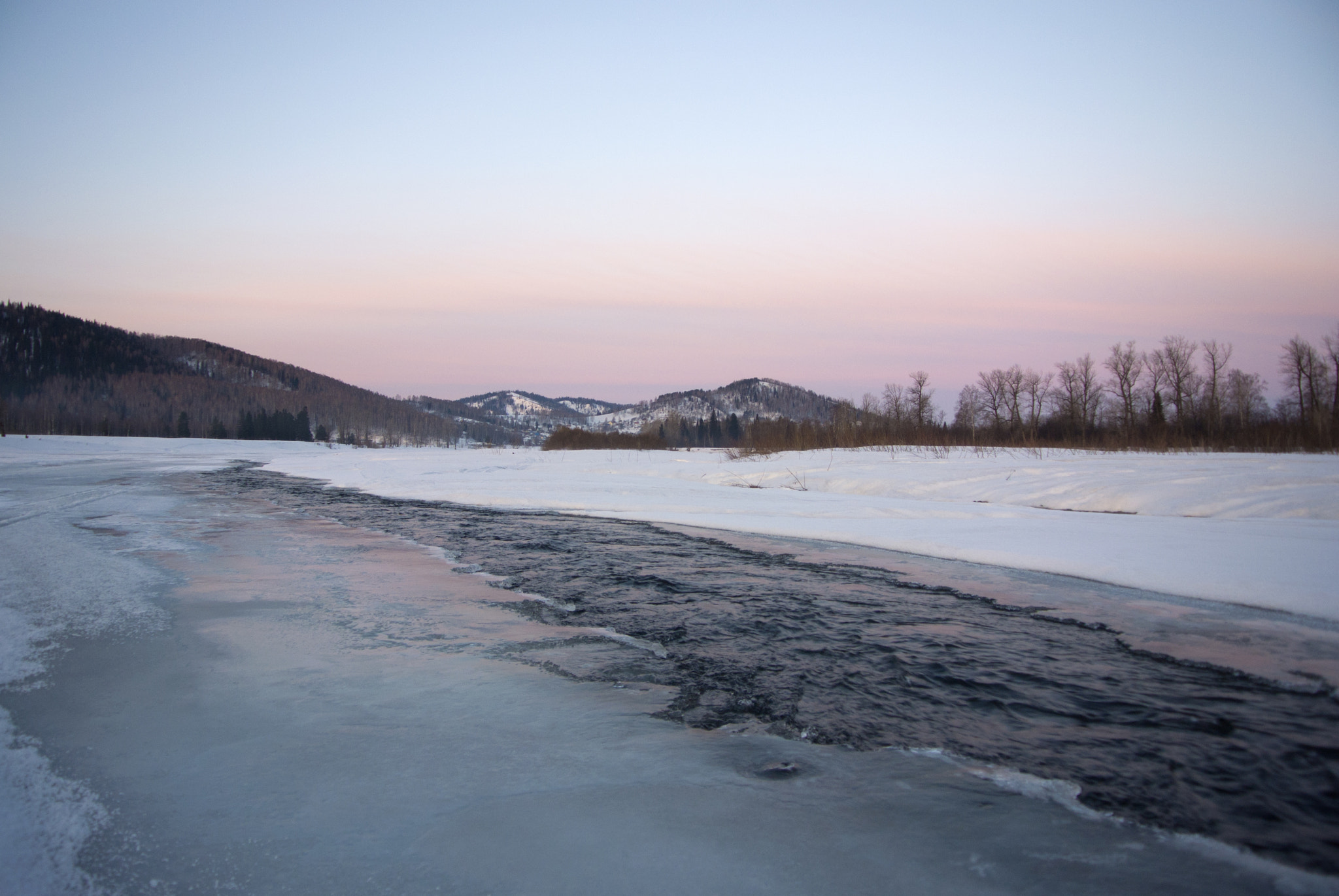 Nikon 1 Nikkor VR 10-30mm F3.5-5.6 sample photo. Восход на р.Уса photography