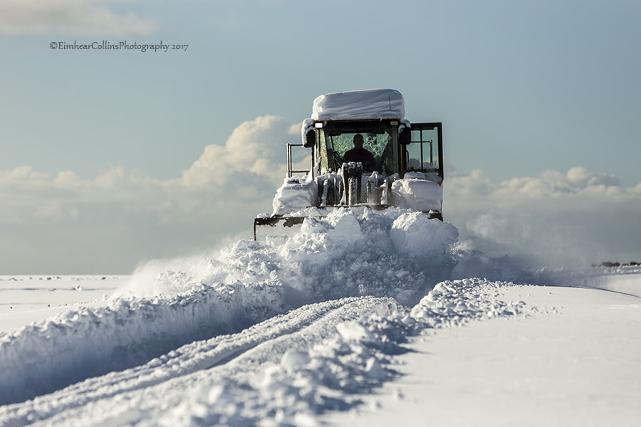 Canon EF 70-200mm F2.8L IS USM sample photo. Snow plough photography
