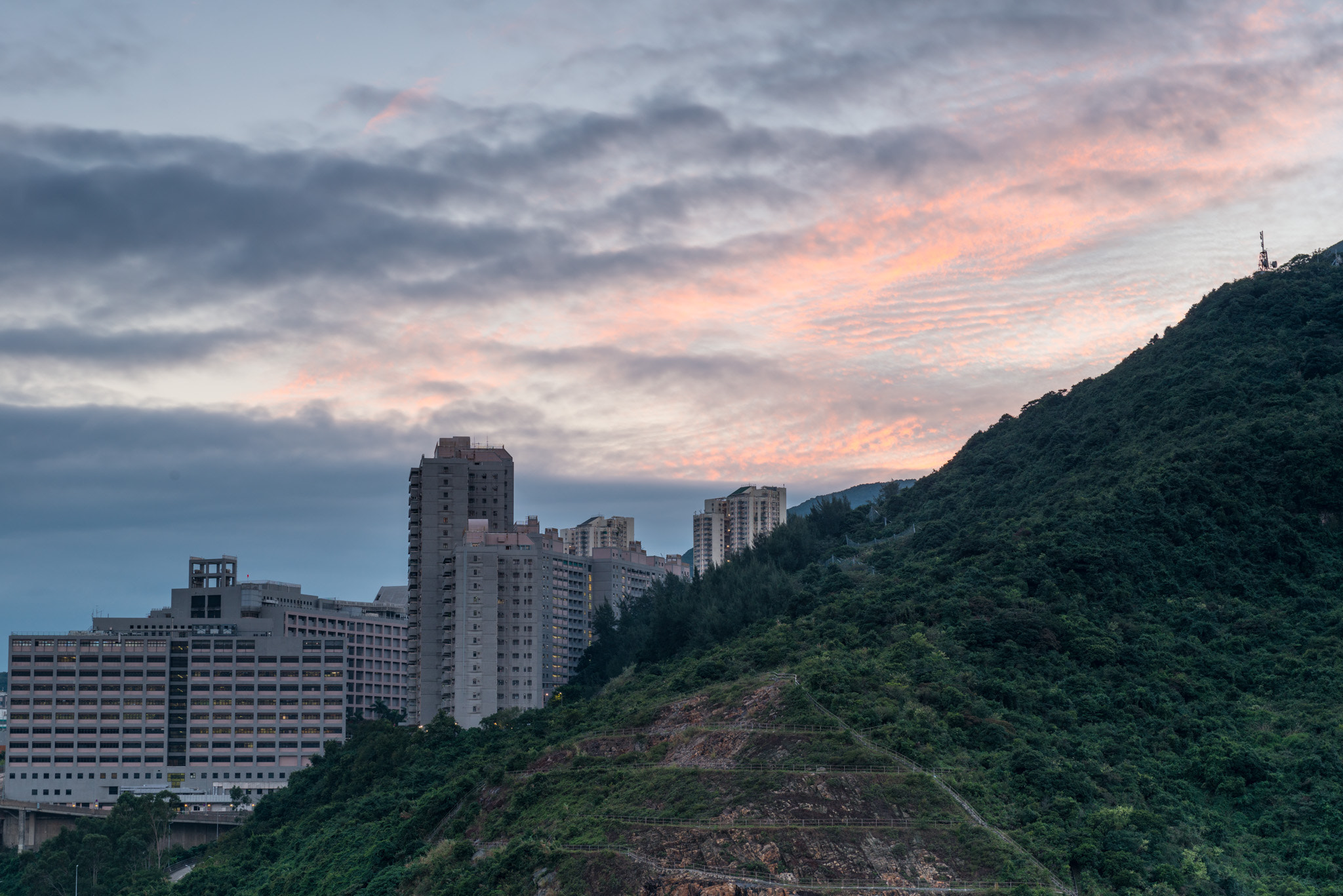 Nikon AF-S Nikkor 24-70mm F2.8G ED sample photo. Good to see sunset at home photography