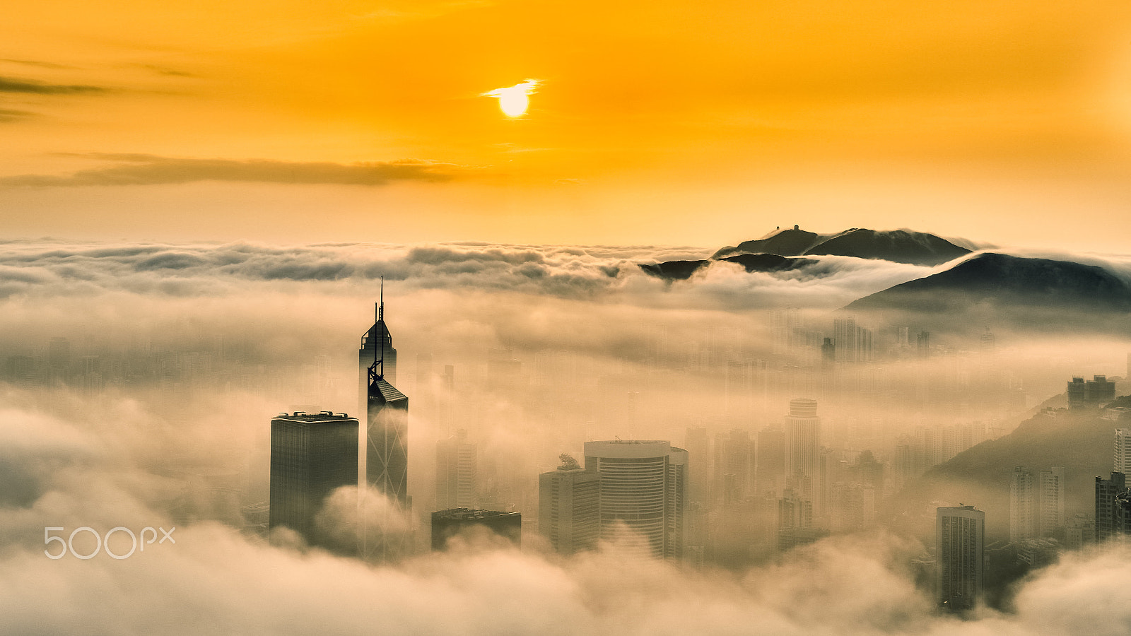 Canon EF 24-70mm F2.8L II USM sample photo. Misty city and harbor at sunrise - victoria harbor of hong kong photography