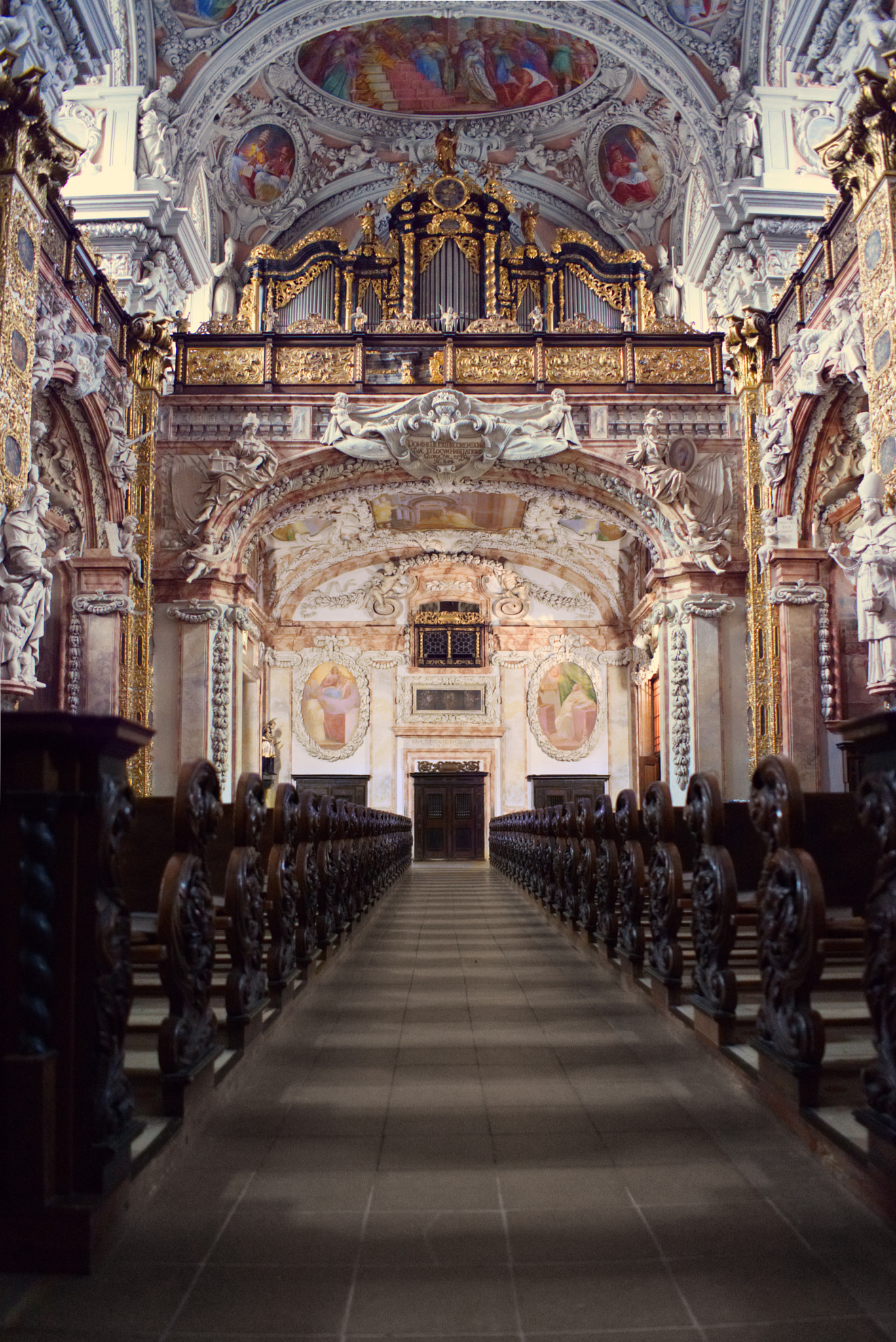 Sony FE 28mm F2 sample photo. Beautiful church of schlierbach abbey photography