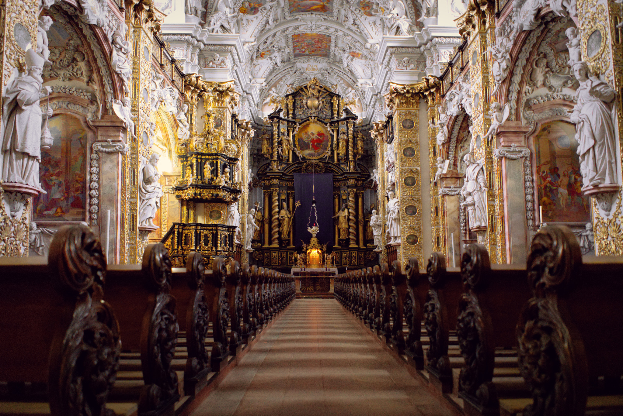 Sony FE 28mm F2 sample photo. Beautiful church of schlierbach abbey photography