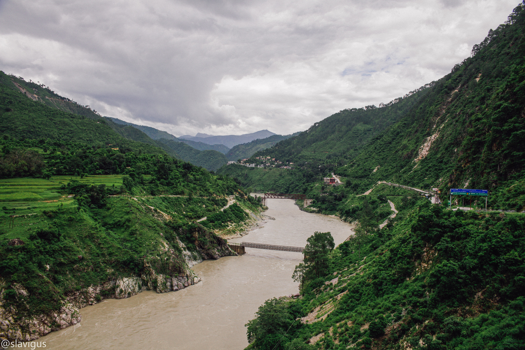 Sigma 24-70mm F2.8 EX DG Macro sample photo. Rudraprayag photography
