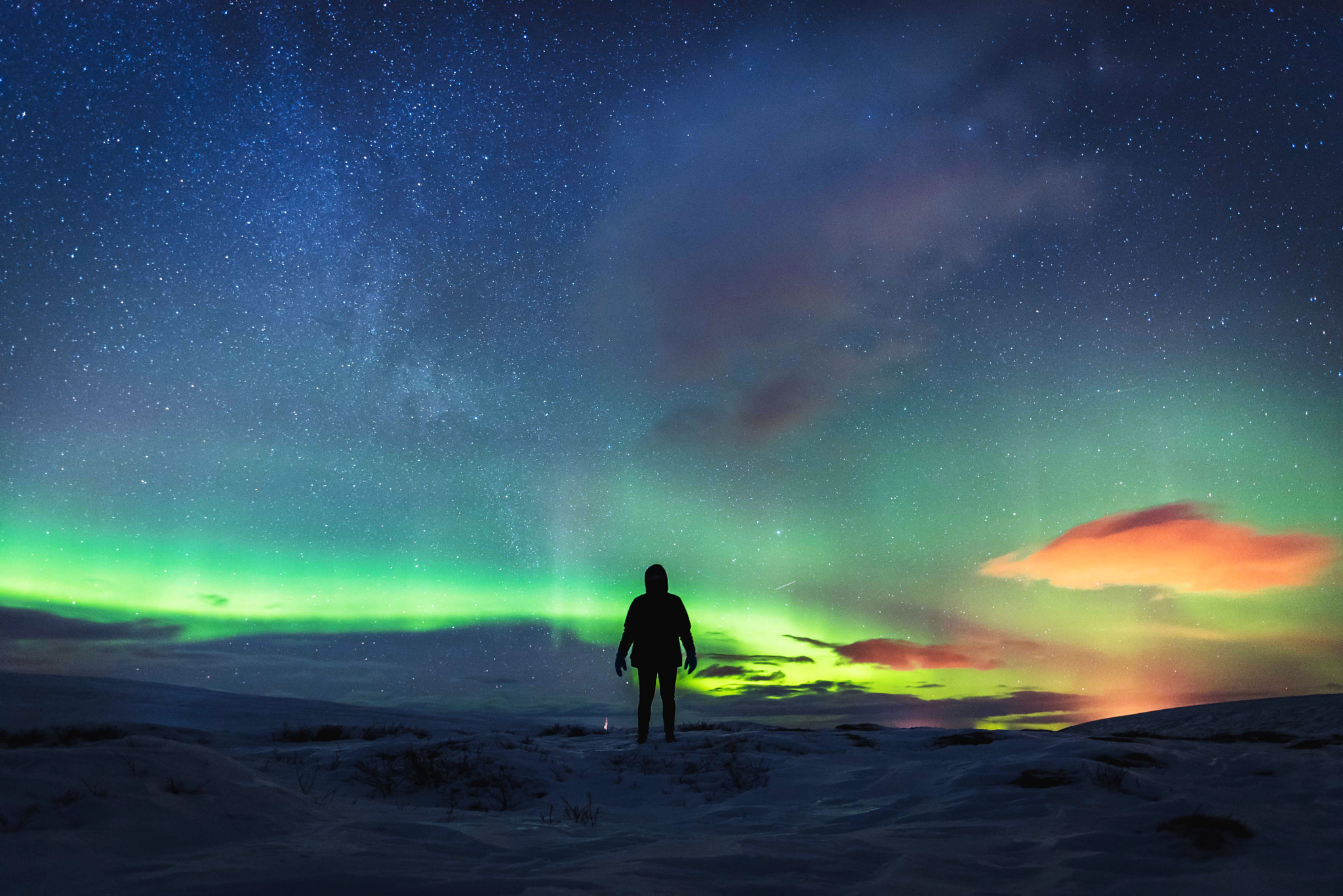 Nikon D750 + Nikon AF-S Nikkor 20mm F1.8G ED sample photo. Arctic light photography