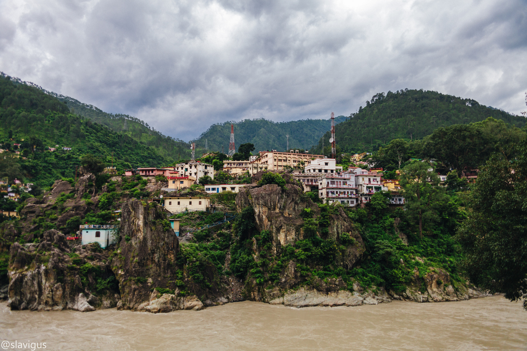 Sigma 24-70mm F2.8 EX DG Macro sample photo. Rudraprayag photography