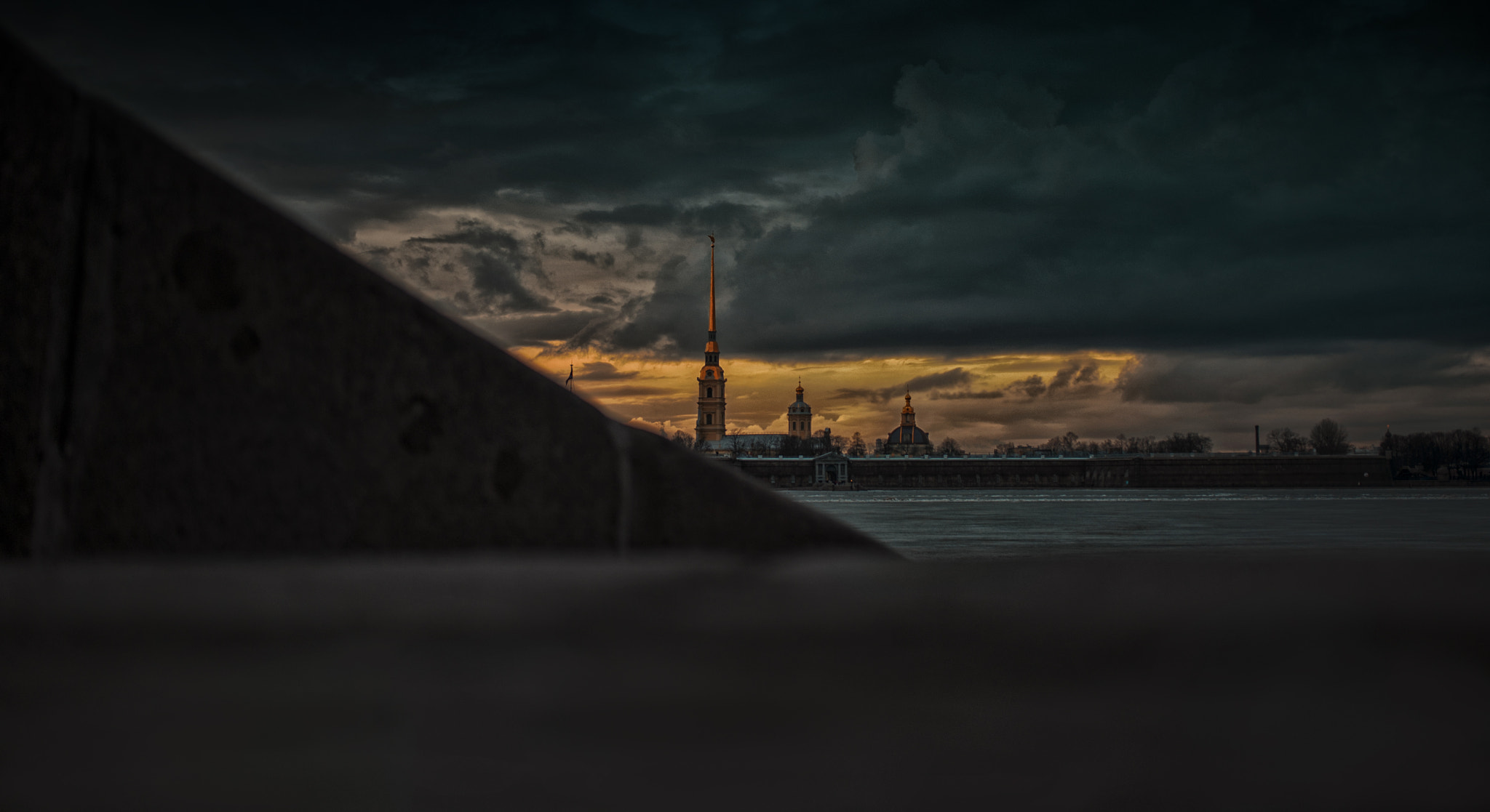 Nikon D700 + Sigma 35mm F1.4 DG HSM Art sample photo. Sunset vs electricity photography