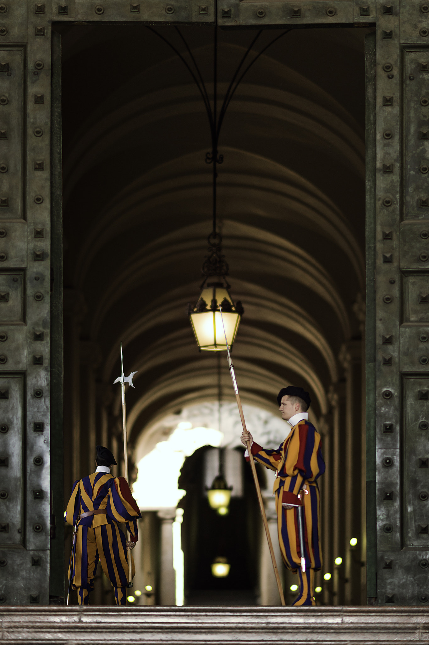 AF DC-Nikkor 135mm f/2D sample photo. Swiss guards photography