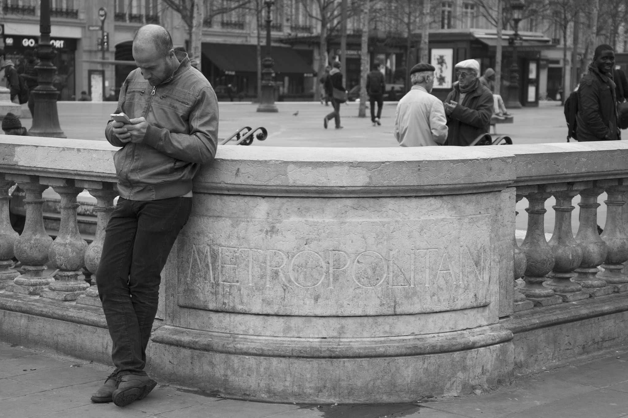 Canon EF 24-105mm F3.5-5.6 IS STM sample photo. Metropolitain photography
