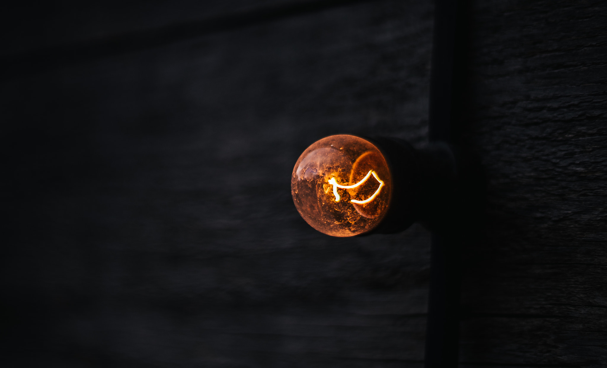 Sony 50mm F1.4 sample photo. Just a lamp photography