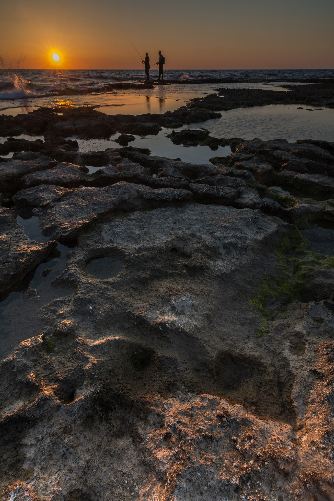Nikon D7100 + Tokina AT-X Pro 11-16mm F2.8 DX II sample photo. Fishing at sunset photography