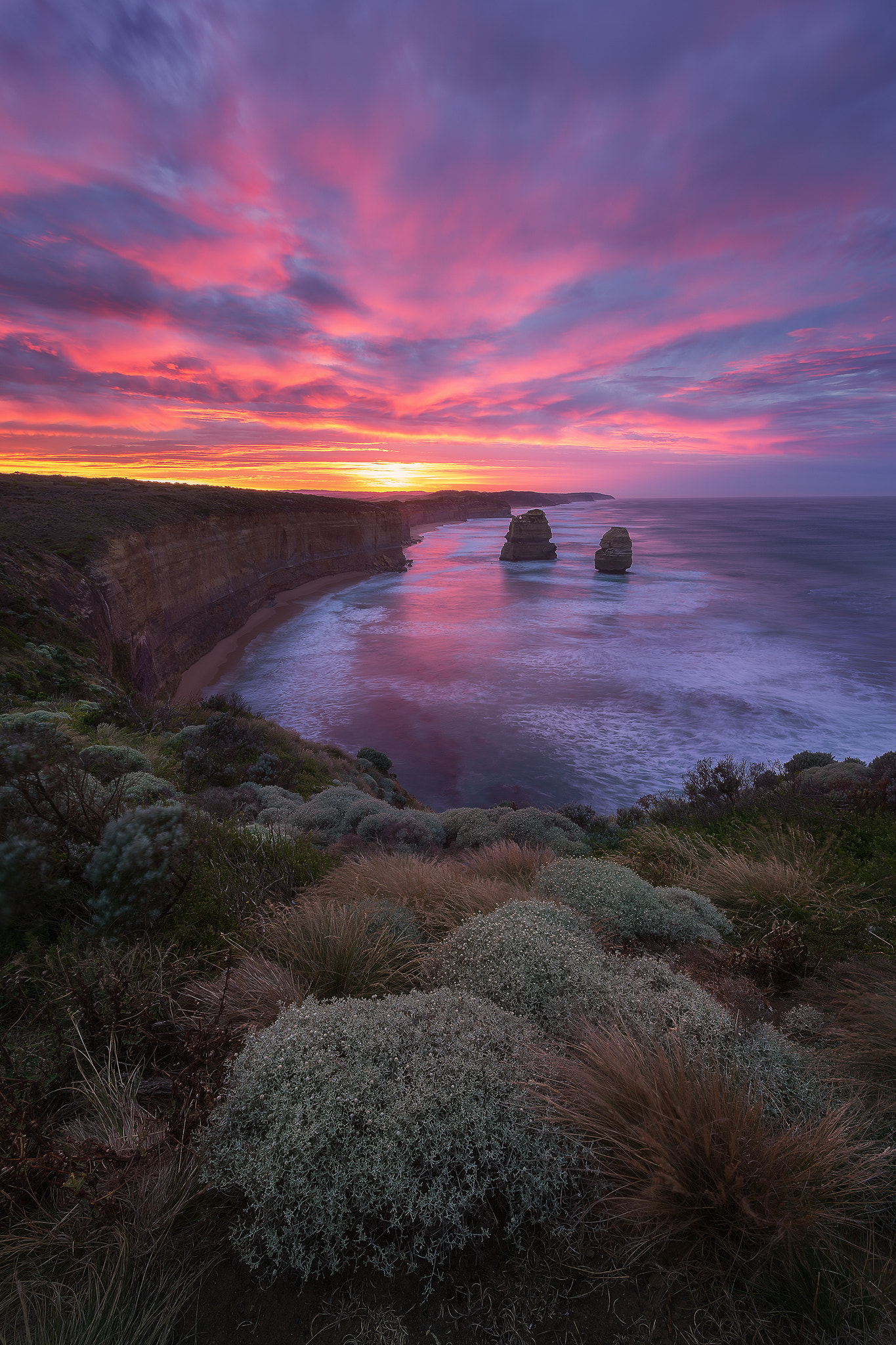 Canon EOS 6D + Canon EF 11-24mm F4L USM sample photo. Apostles sunrise photography