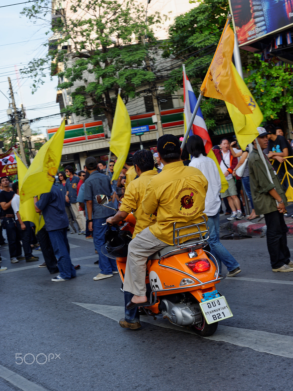 Nikon D700 + Nikon AF Nikkor 50mm F1.8D sample photo. To the democracy momument! photography