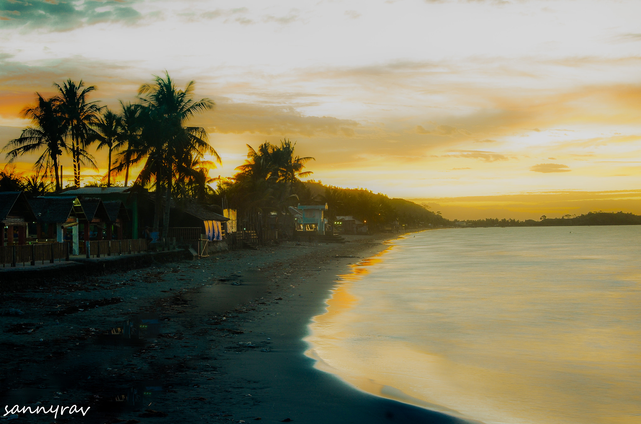 Nikon D7000 + AF Zoom-Nikkor 35-70mm f/2.8D sample photo. Hdr sunset photography