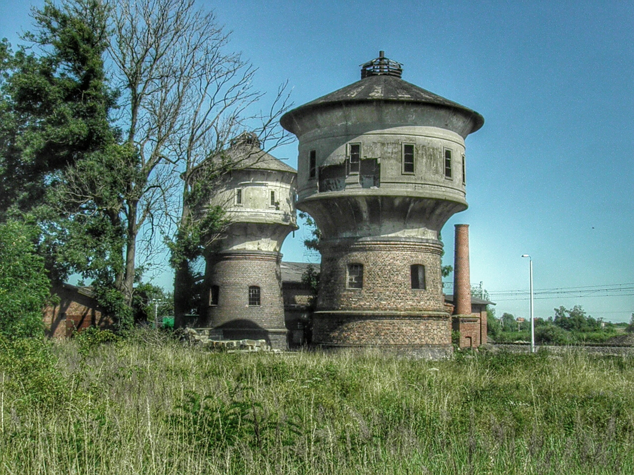Olympus SP800UZ sample photo. Water towers photography