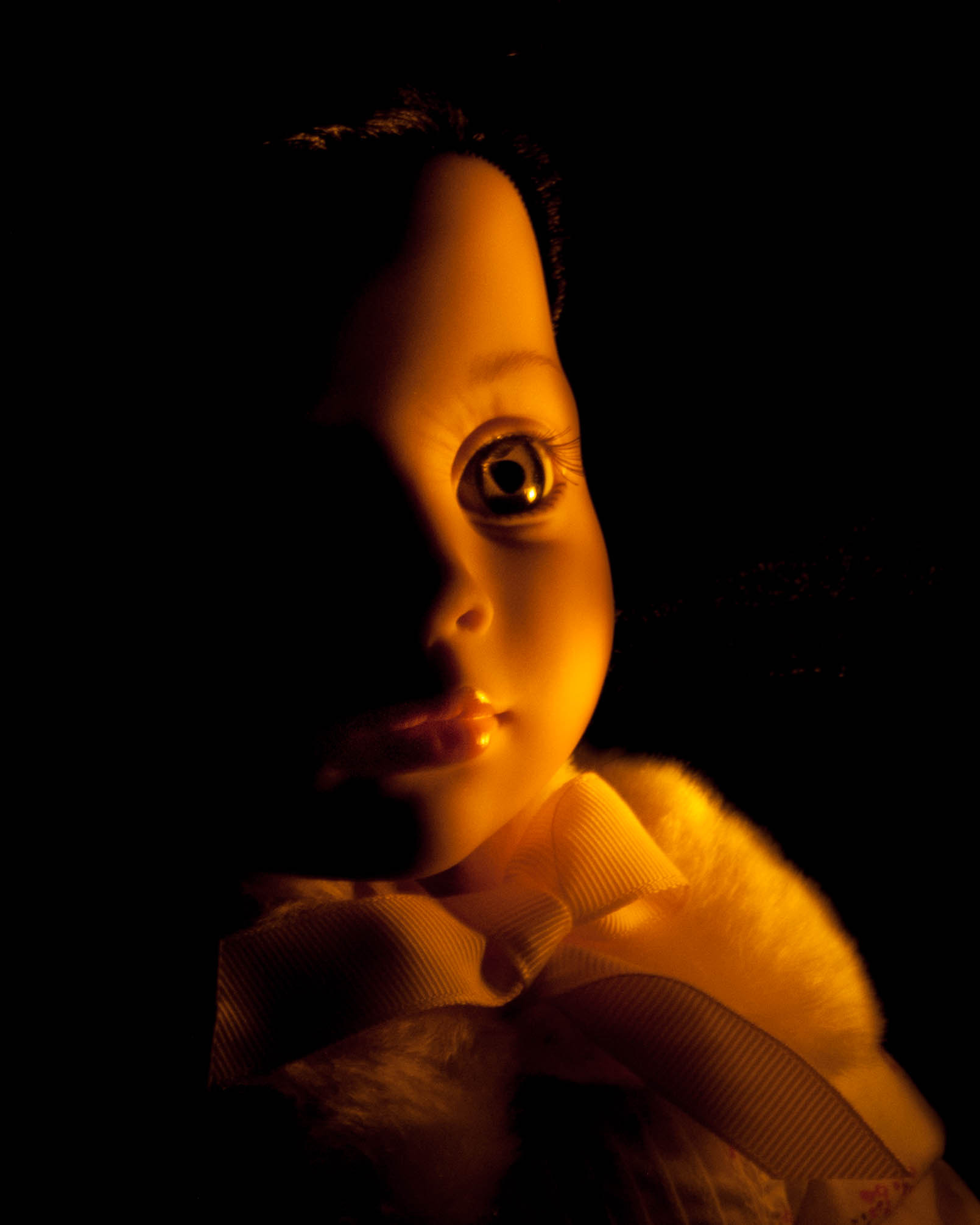 Sony Alpha DSLR-A300 sample photo. Light and doll ii photography